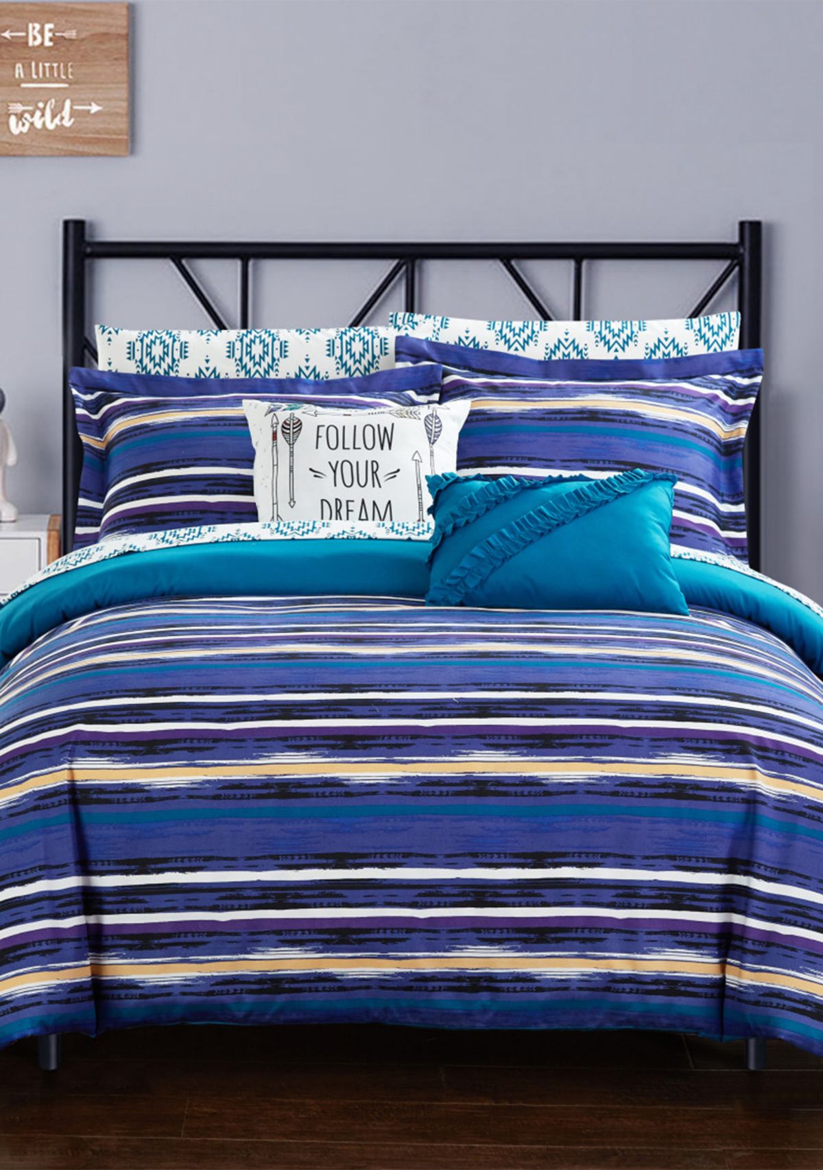 Chandler Comforter Set