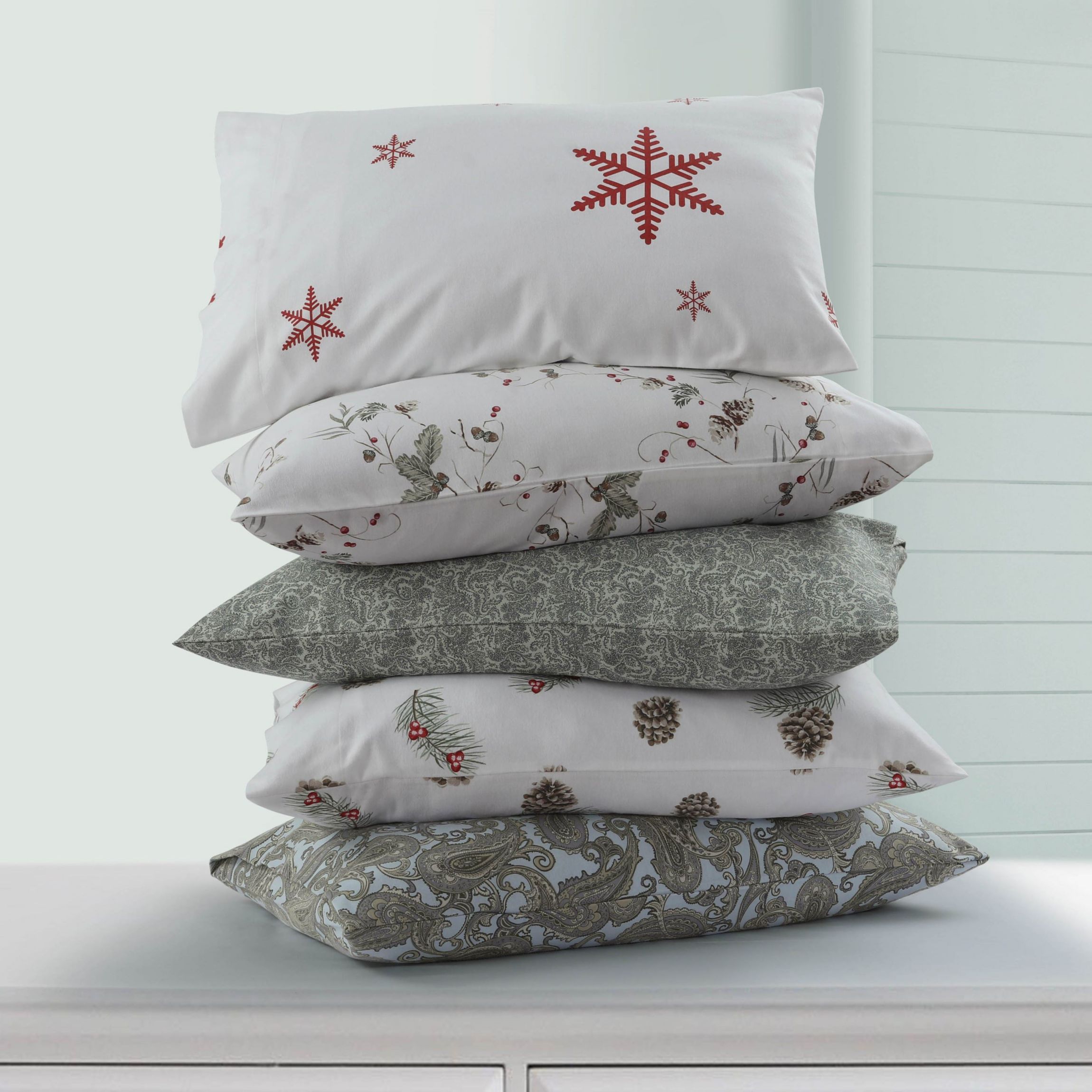 Ava Paisley Portuguese Cotton Flannel Pillowcase Set
