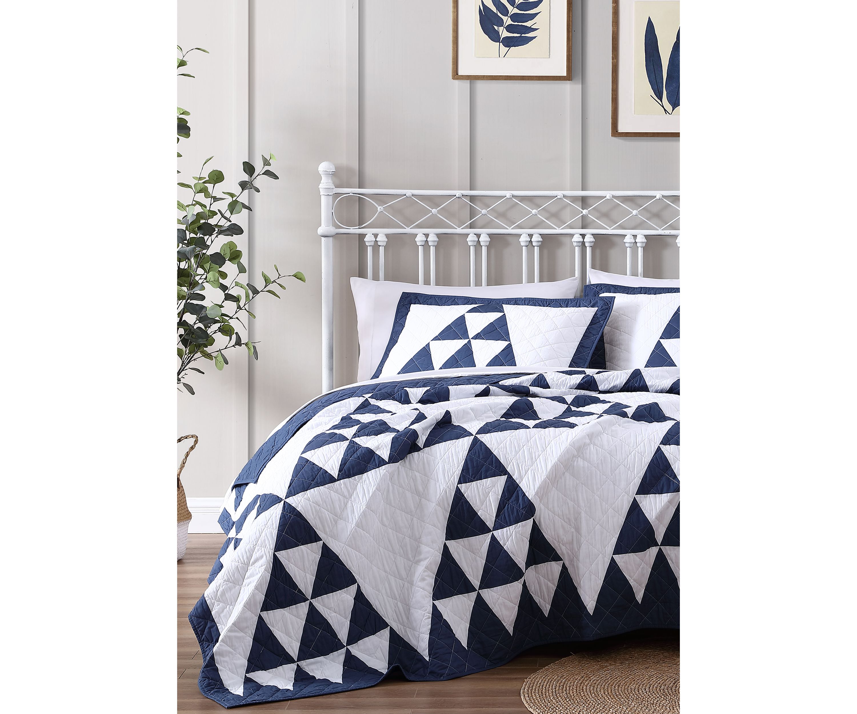 Summit Icon 3-Piece Quilt Set