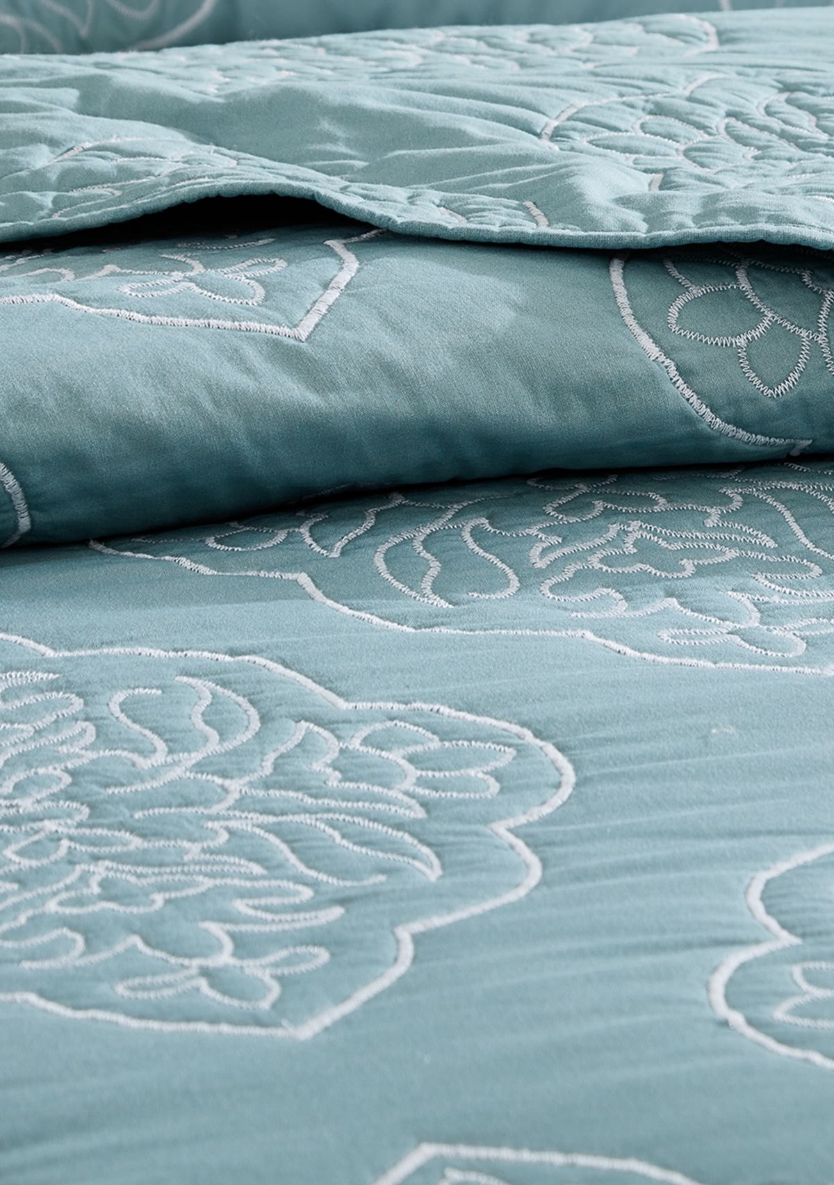 Persian Medallion 3-Piece Quilt Set