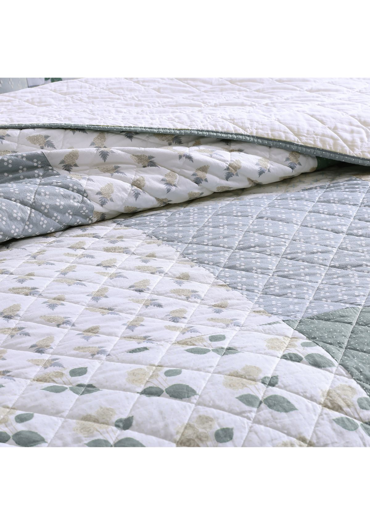 Hydrangea Quilt Set