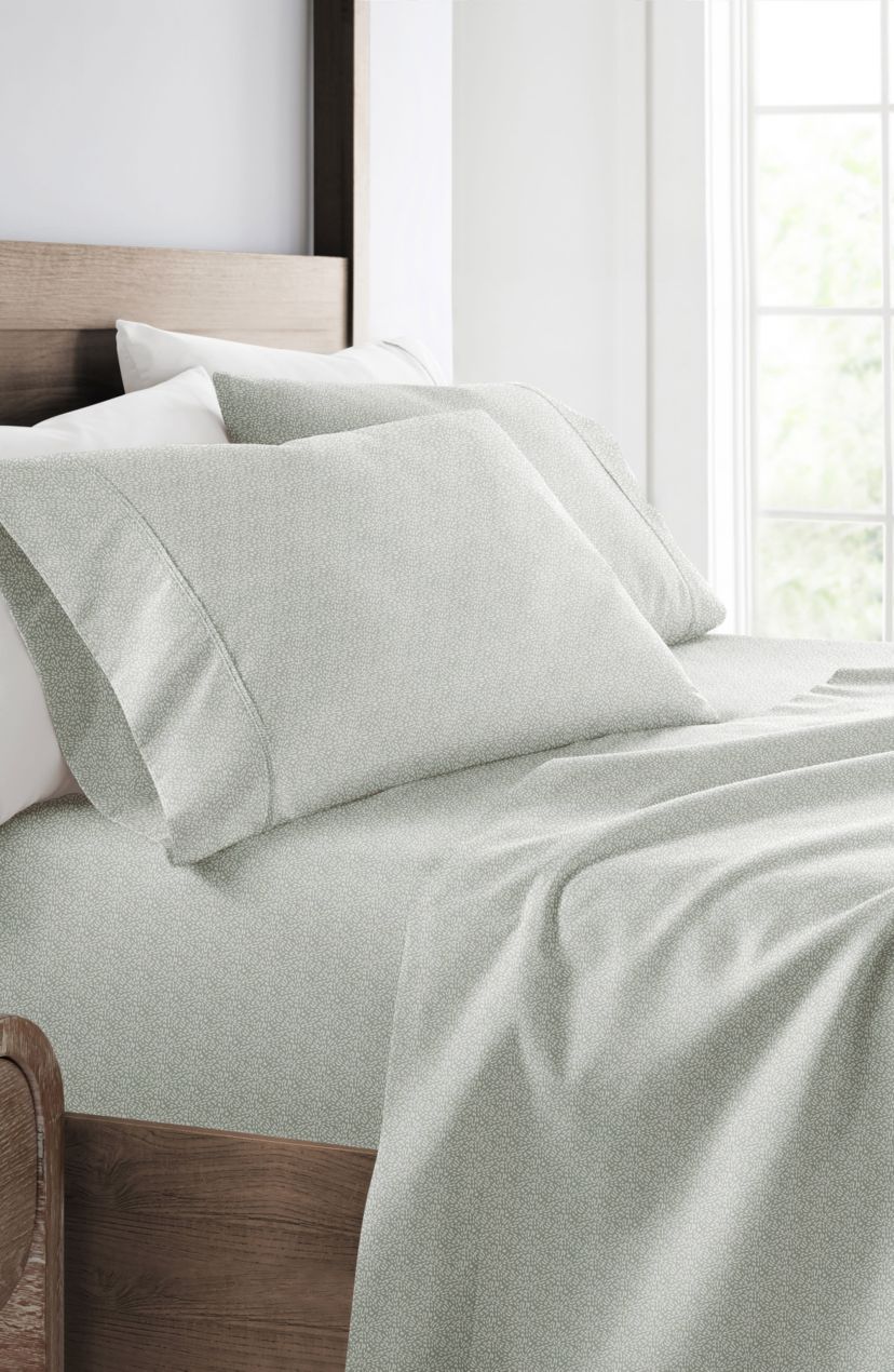 Sheet Set Patterned Microfiber Ultra Soft Bedding in Modern Circles