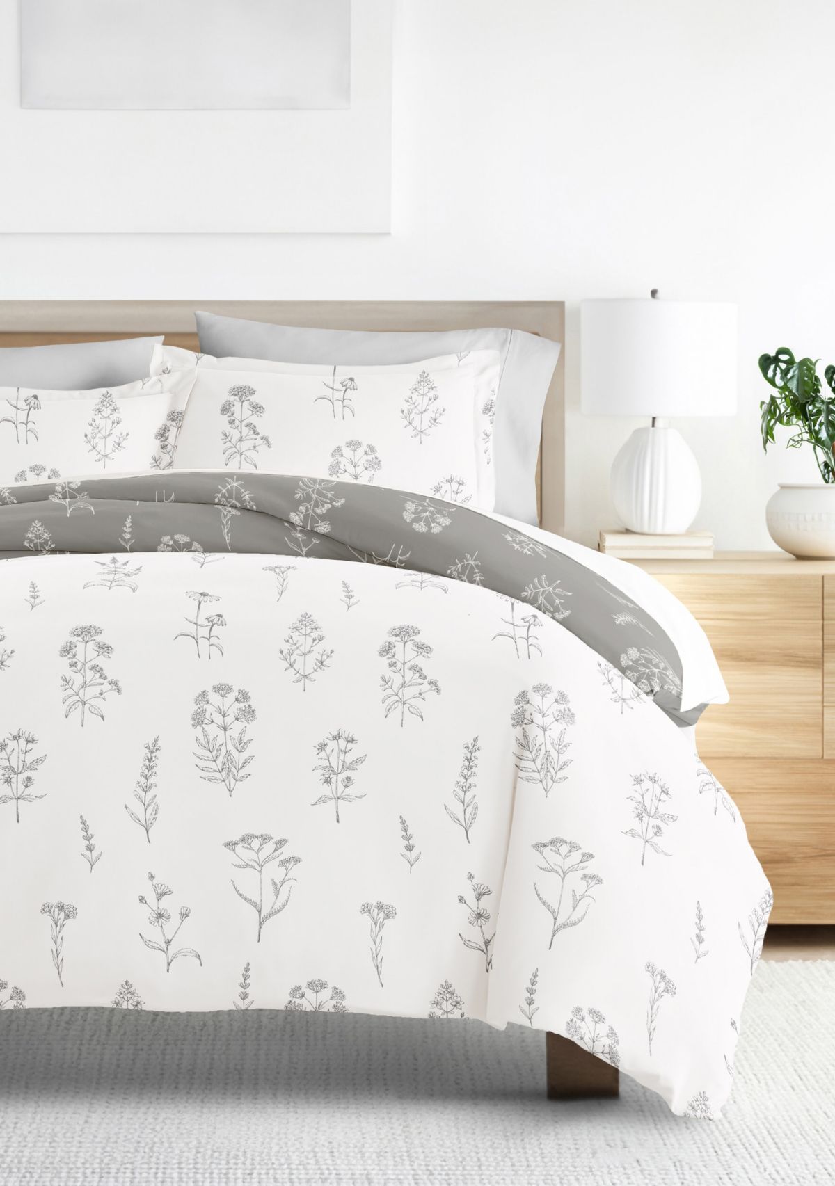 Bedding Bundle, Patterned Duvet Cover Set, White Comforter and Solid Sheet Set