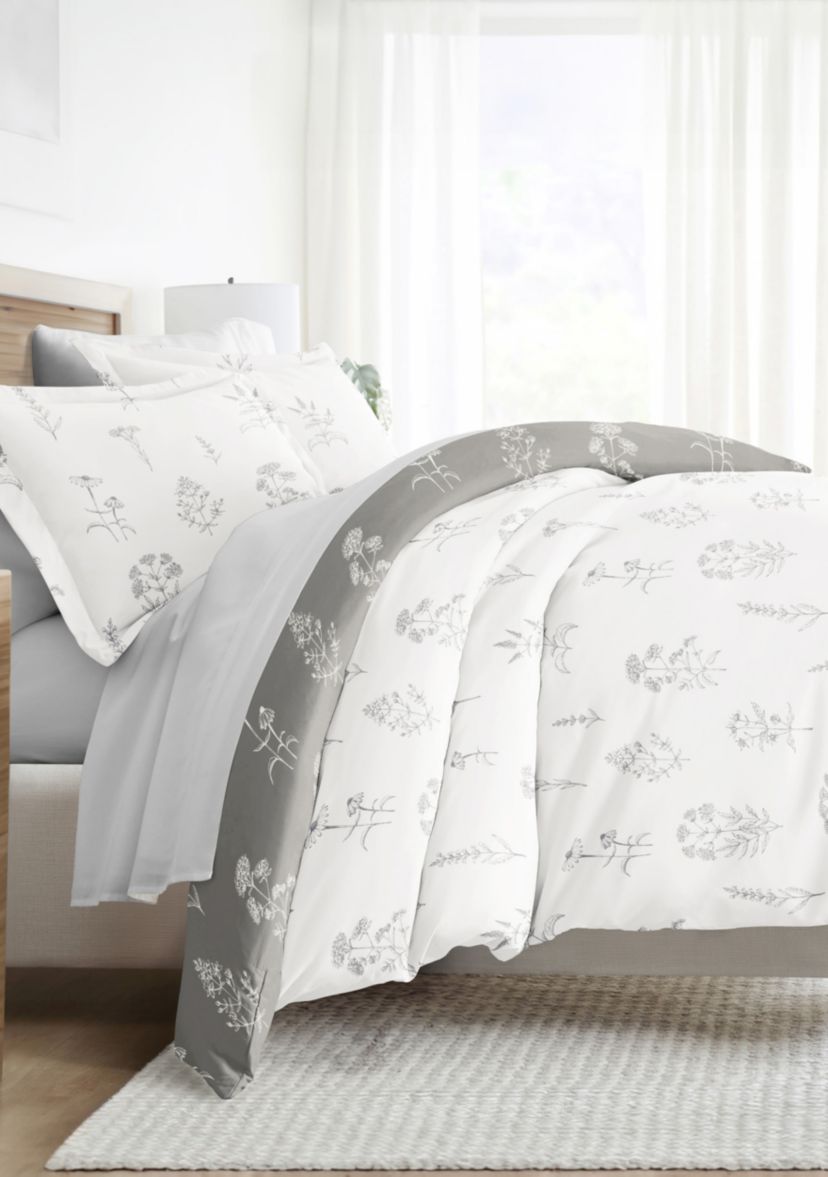 Bedding Bundle, Patterned Duvet Cover Set, White Comforter and Solid Sheet Set