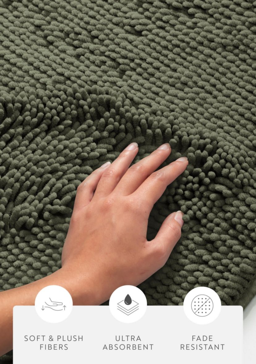 Ultra Soft 34"x 21" Chenille Bath Mat