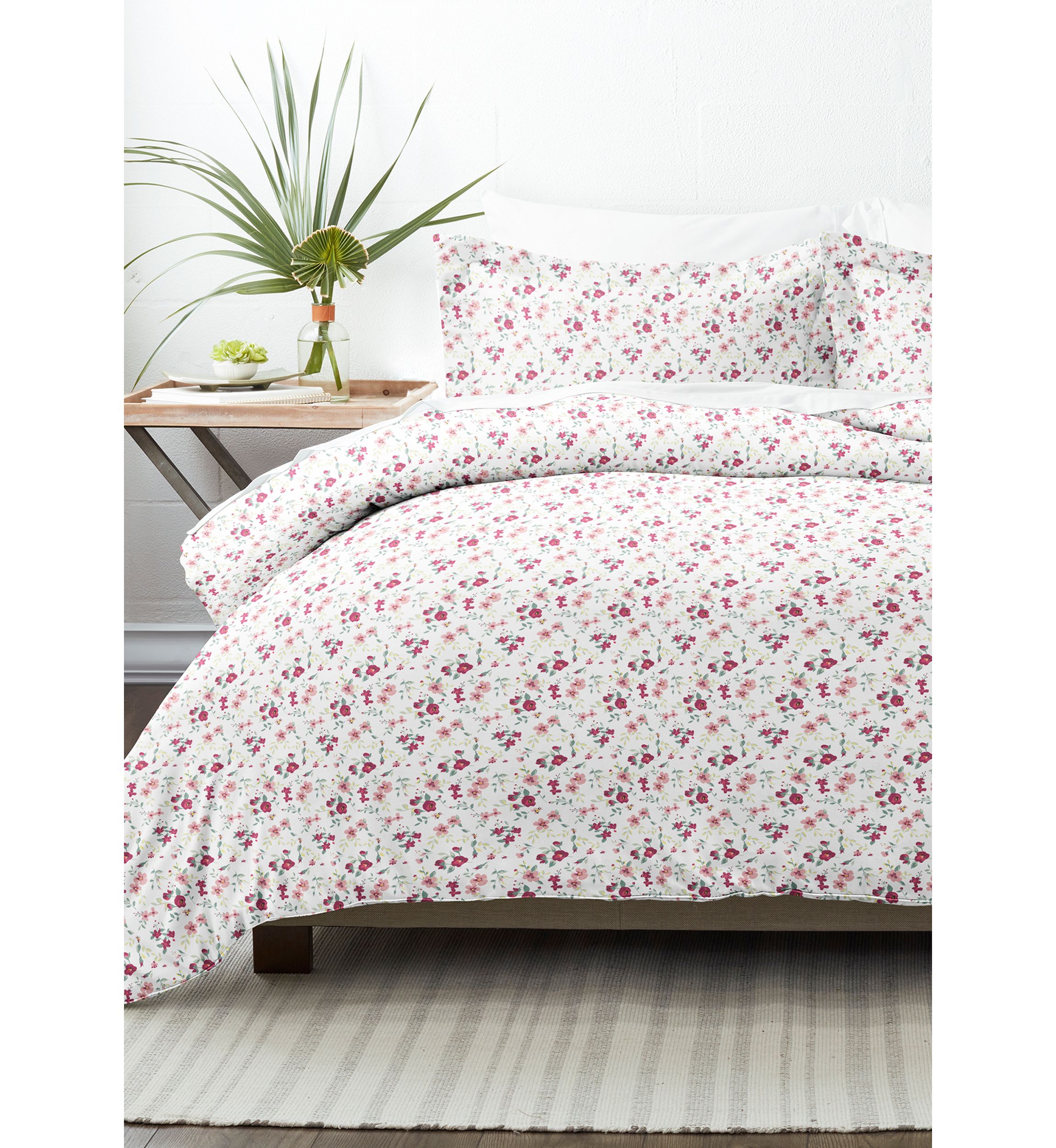 Premium Ultra Soft Blossoms Print Duvet Cover Set
