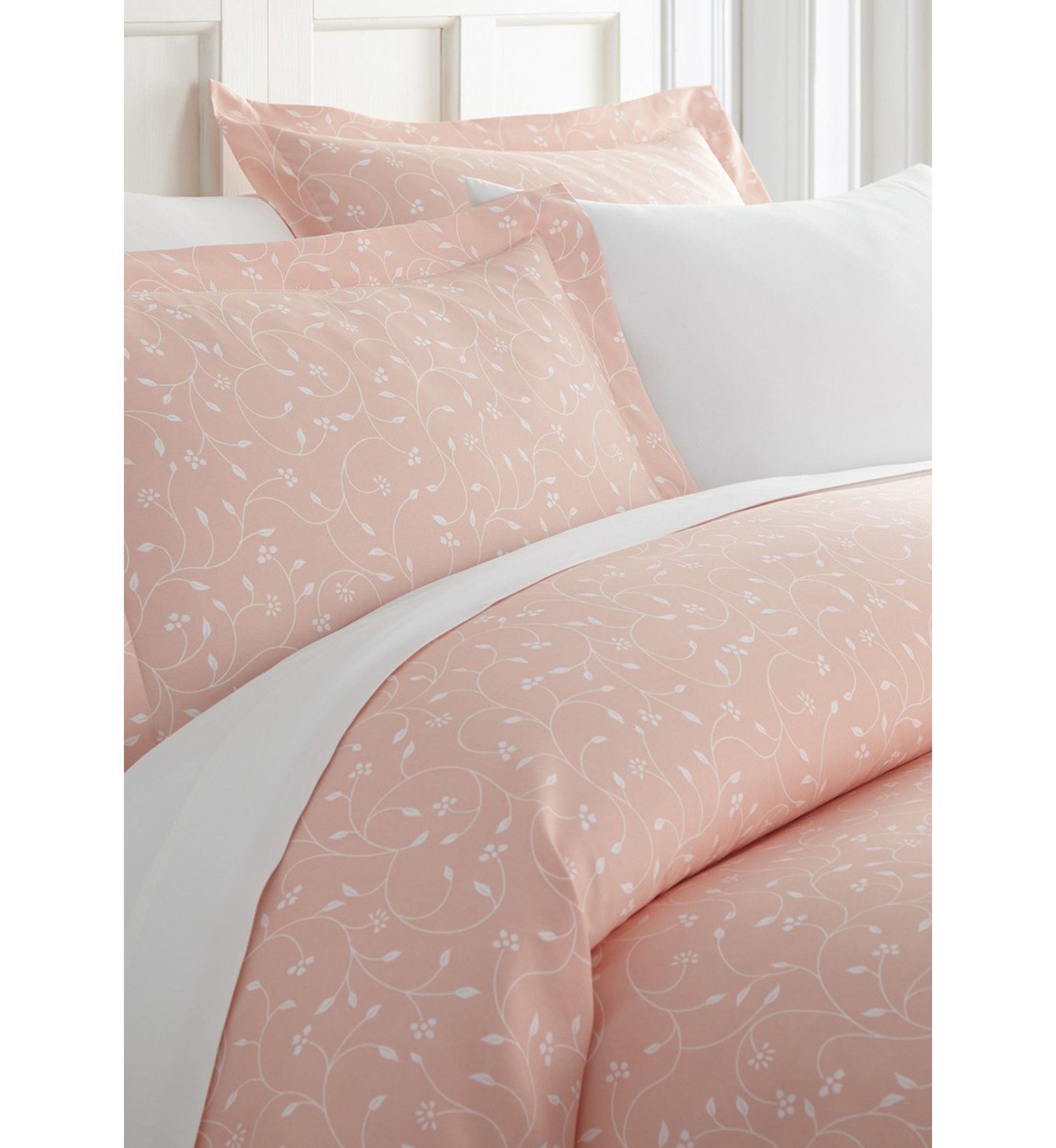 Premium Ultra Soft Pink Buds Pattern 3 Piece Duvet Cover Set