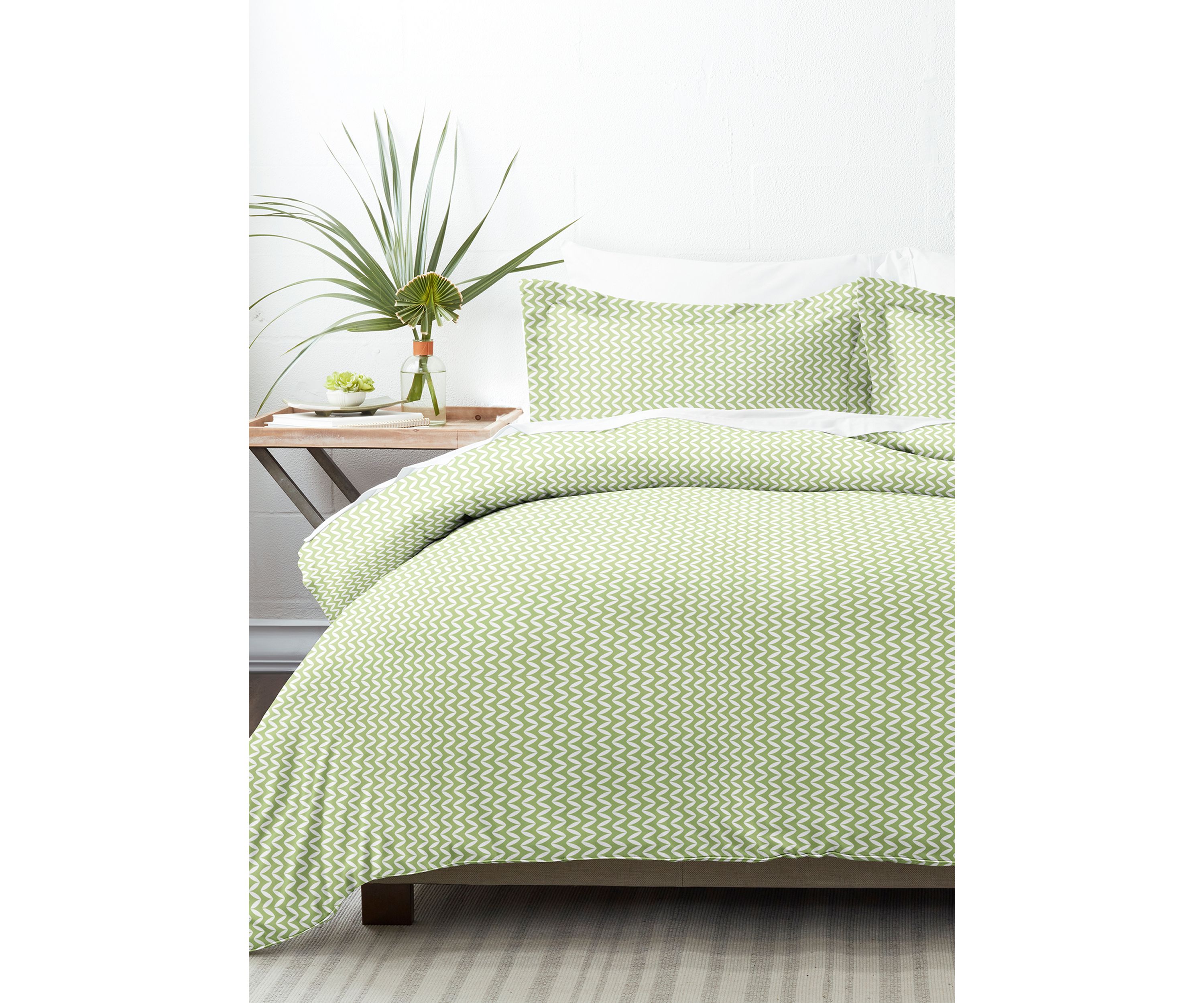 Premium Ultra Soft Puffed Chevron Print Duvet Cover Set