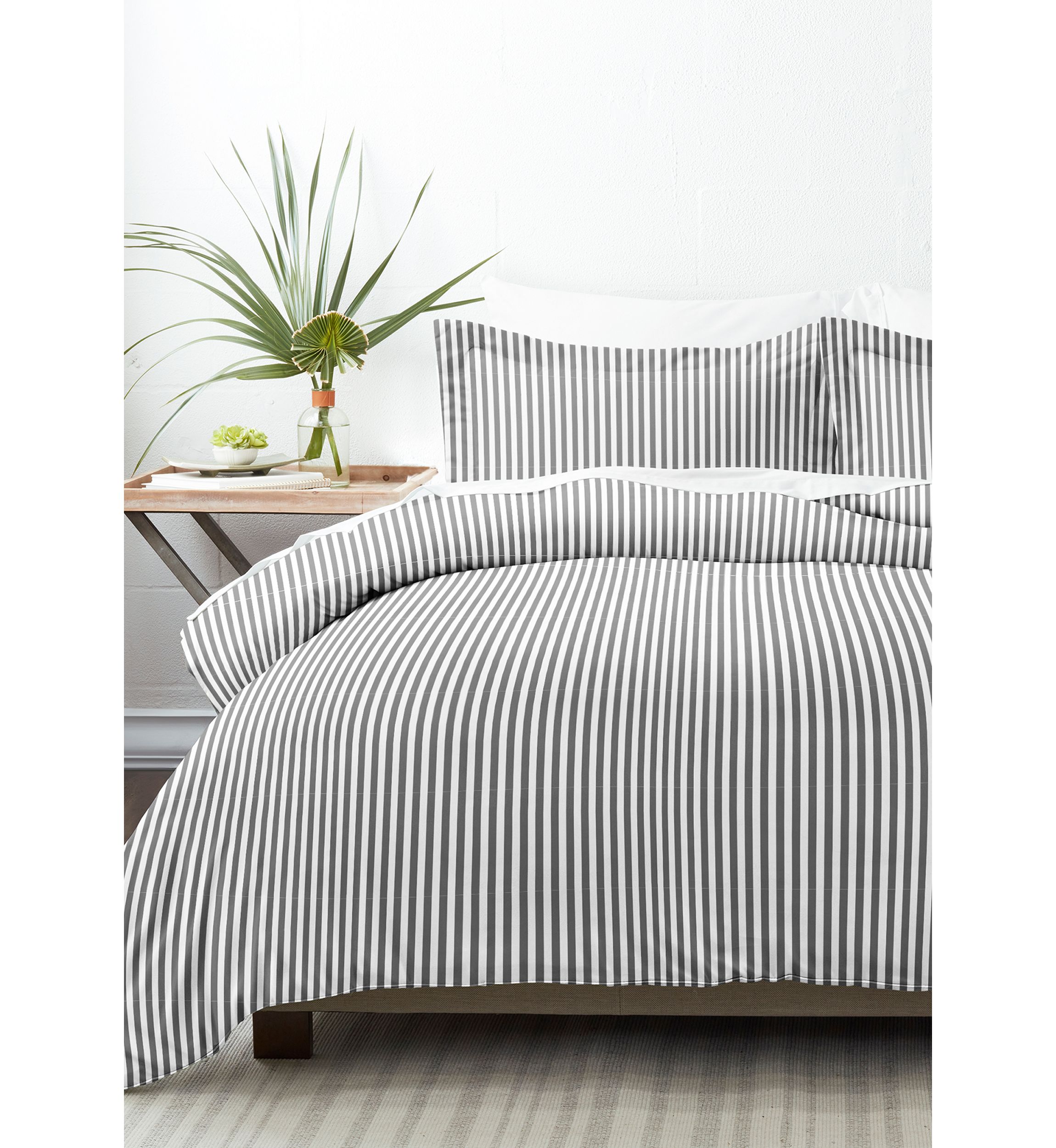 Premium Ultra Soft Ribbon Pattern Duvet Cover Set