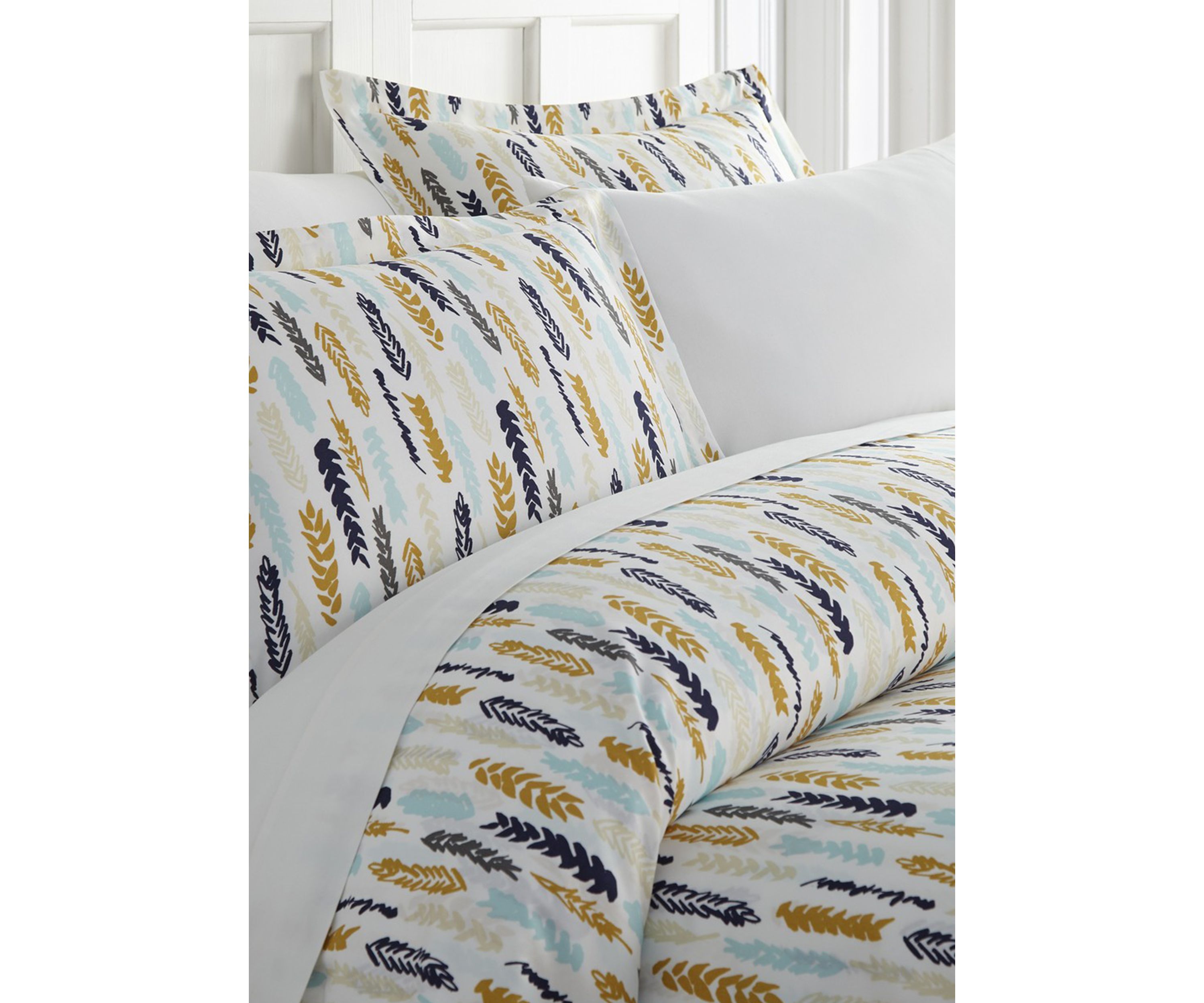 Premium Ultra Soft Feathers Pattern Duvet Cover Set