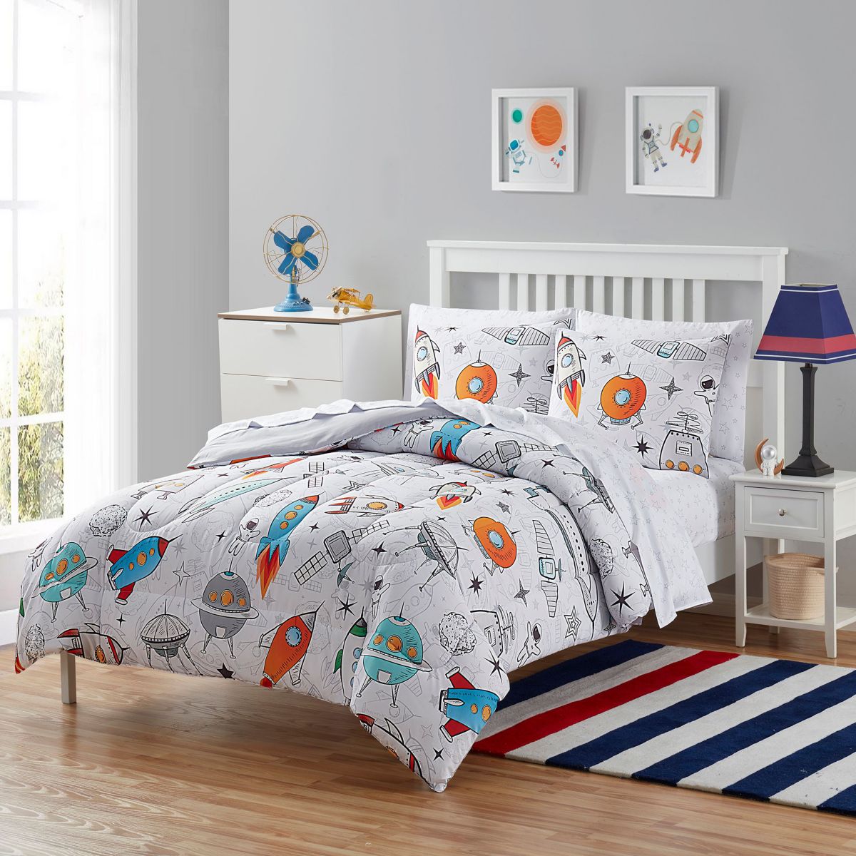 Kids Floating in Space Bed in a Bag Comforter, Sham & Sheet Set
