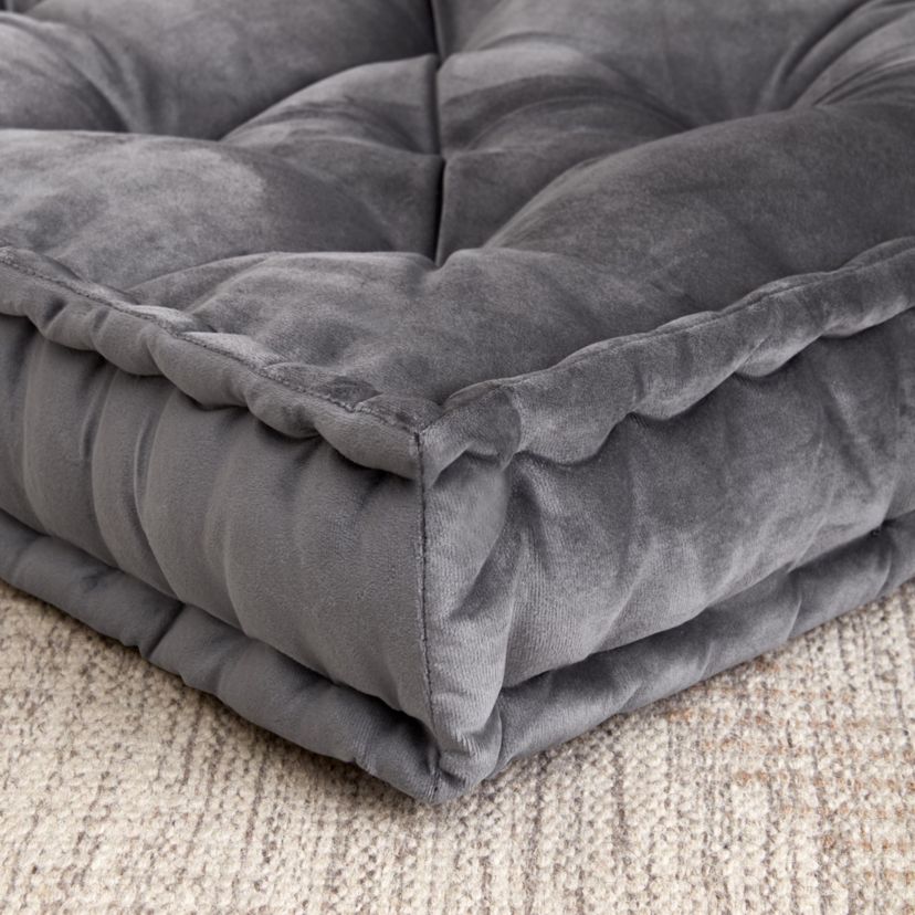 20" x 20" Polyester Tufted Square Meditation Yoga Floor Pillow