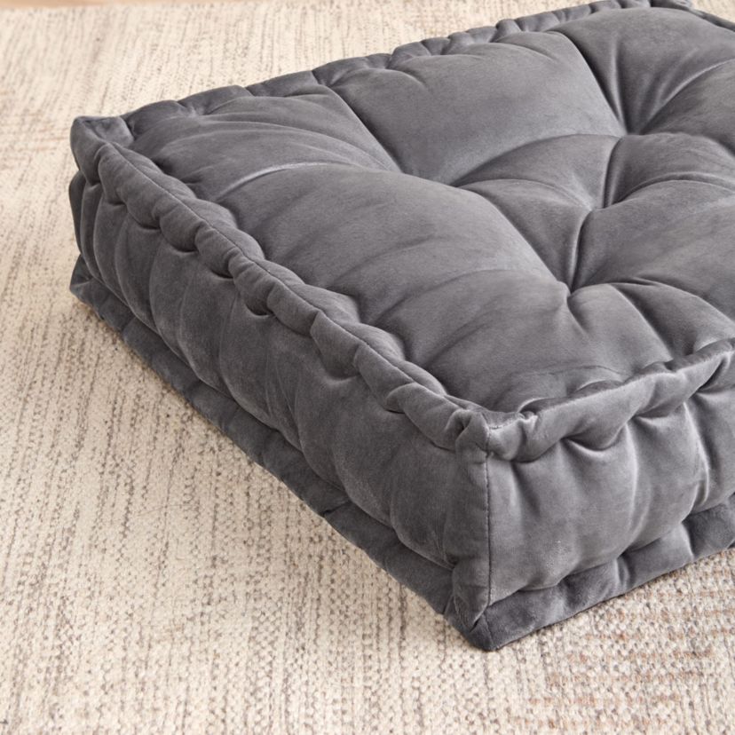 20" x 20" Polyester Tufted Square Meditation Yoga Floor Pillow