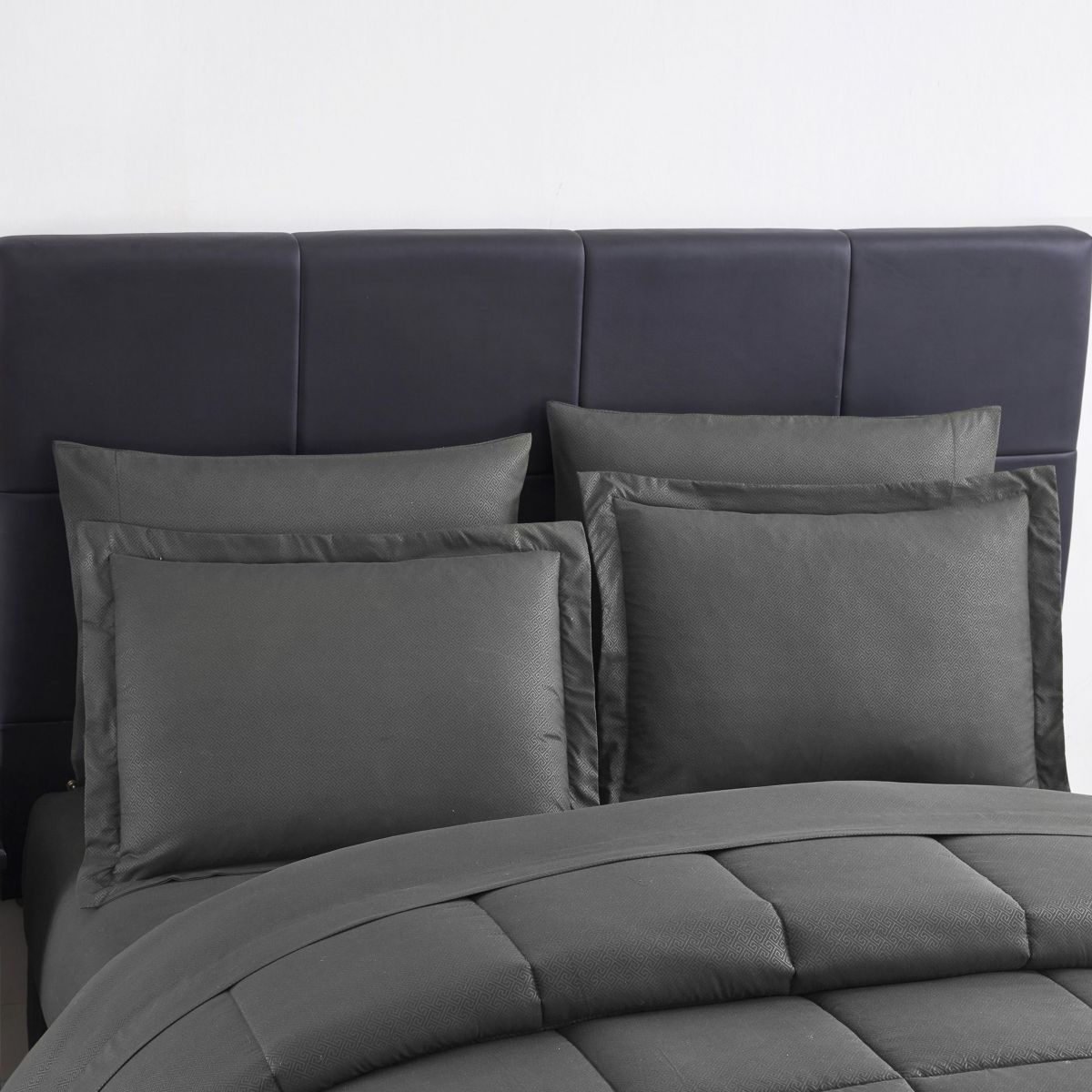8 Piece Bed In A Bag Greek Key Comforter Sheet Bed Skirt Sham Set