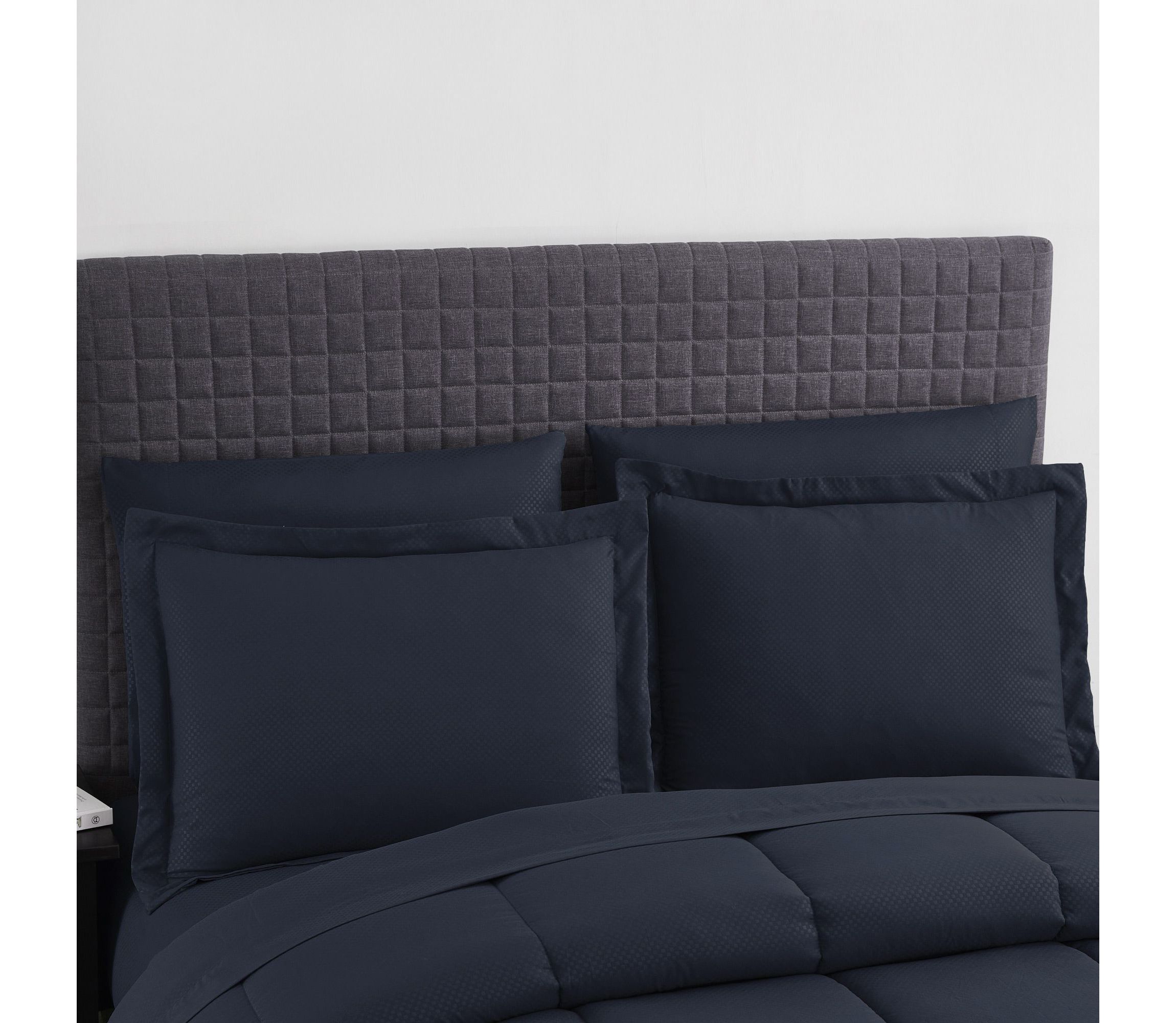 8 Piece Bed In A Bag Checkered Comforter Sheet Bed Skirt Sham Set