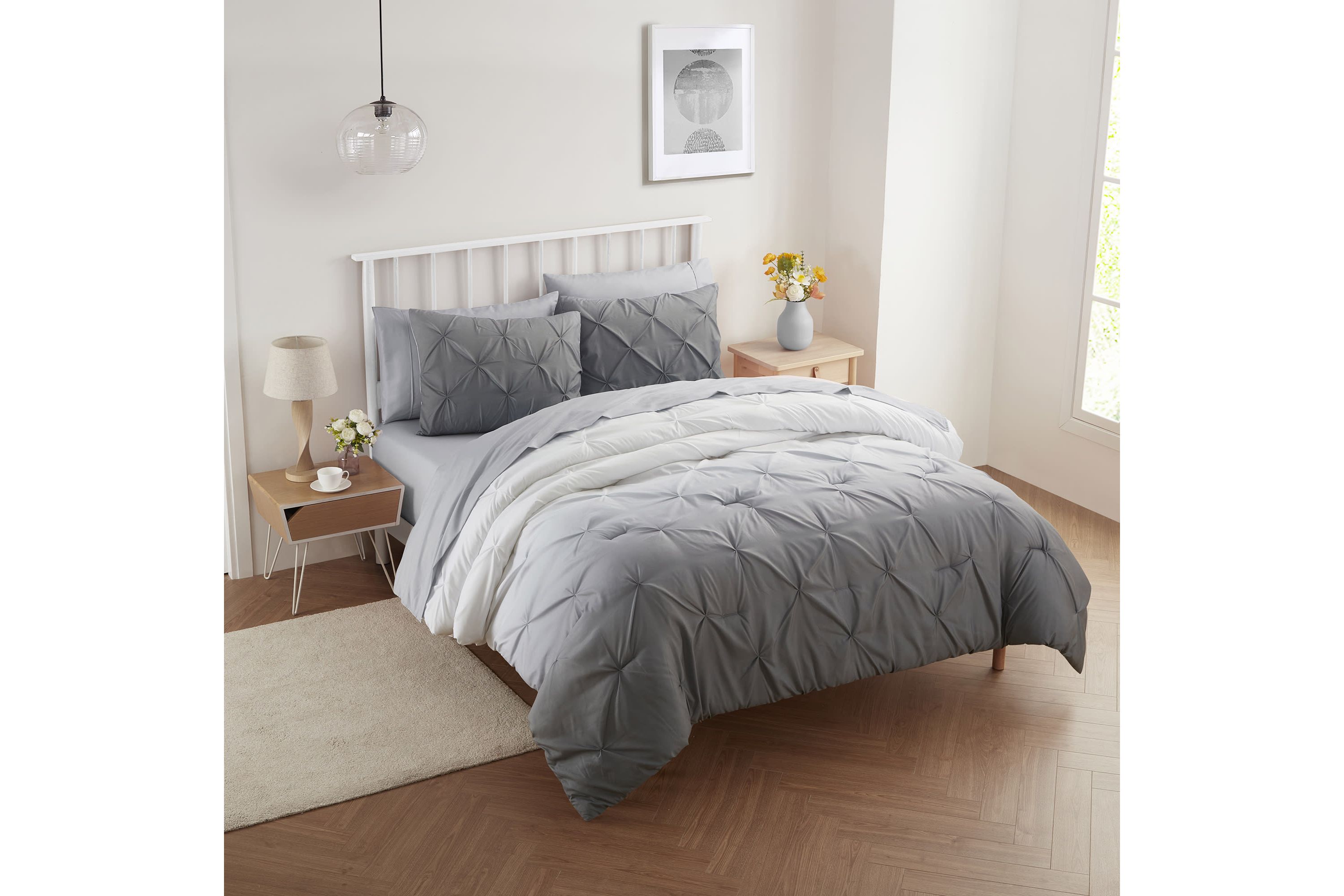 Loralie Ombre Pintuck Bed in a Bag