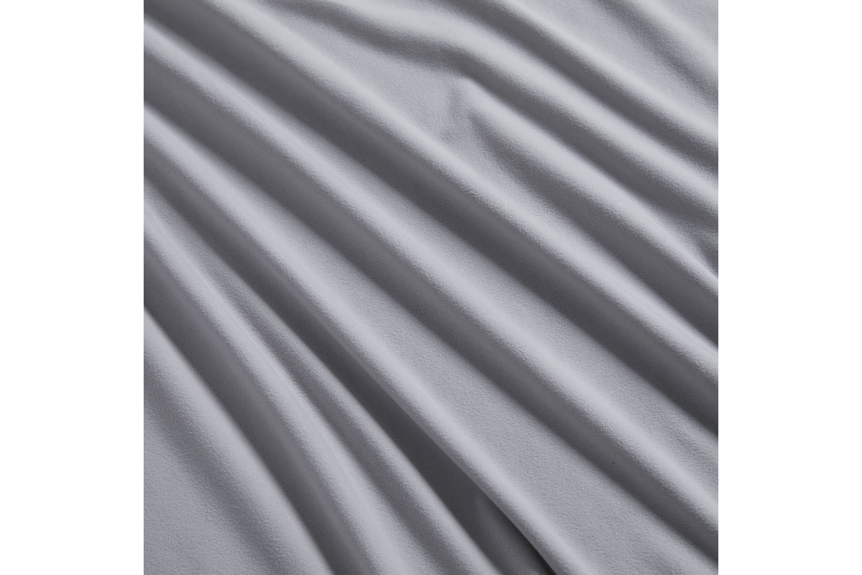 1500 Supreme Collection Microfiber Flannel Fitted Sheet