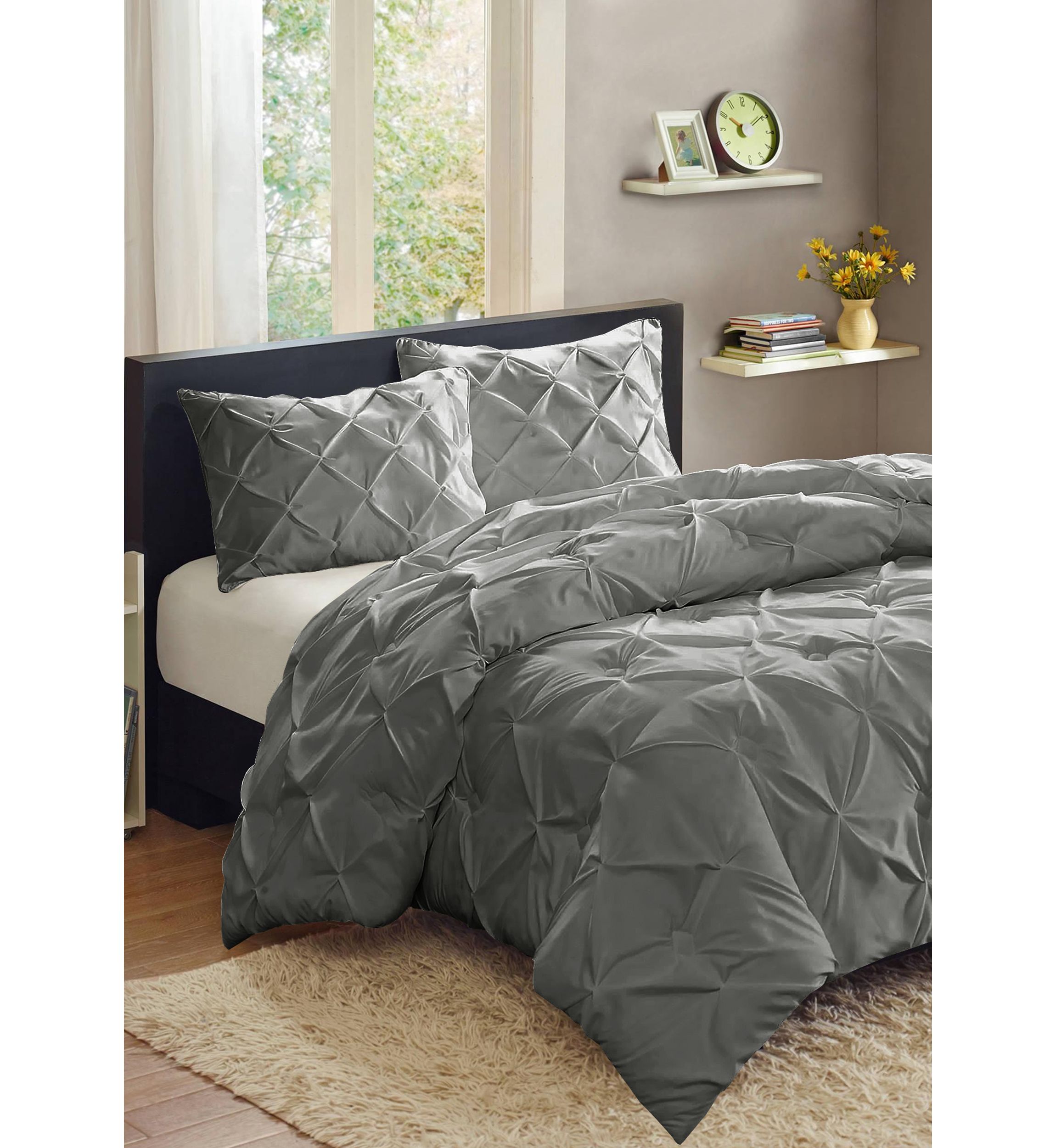 Luxury 3 Piece Pinch Pleat Pintuck Duvet Cover and Pillow Sham Set