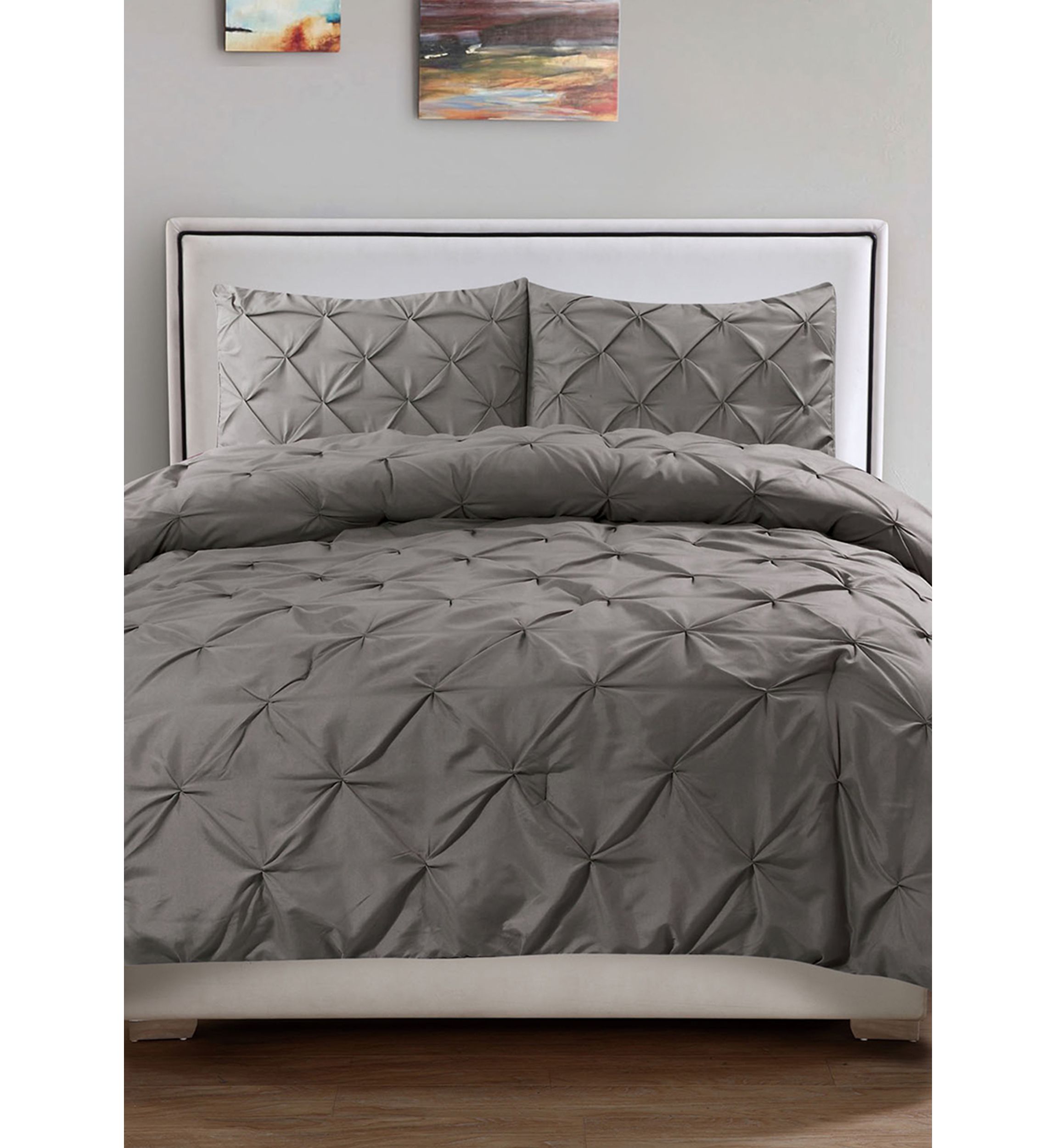 Luxury 3 Piece Pinch Pleat Pintuck Duvet Cover and Pillow Sham Set