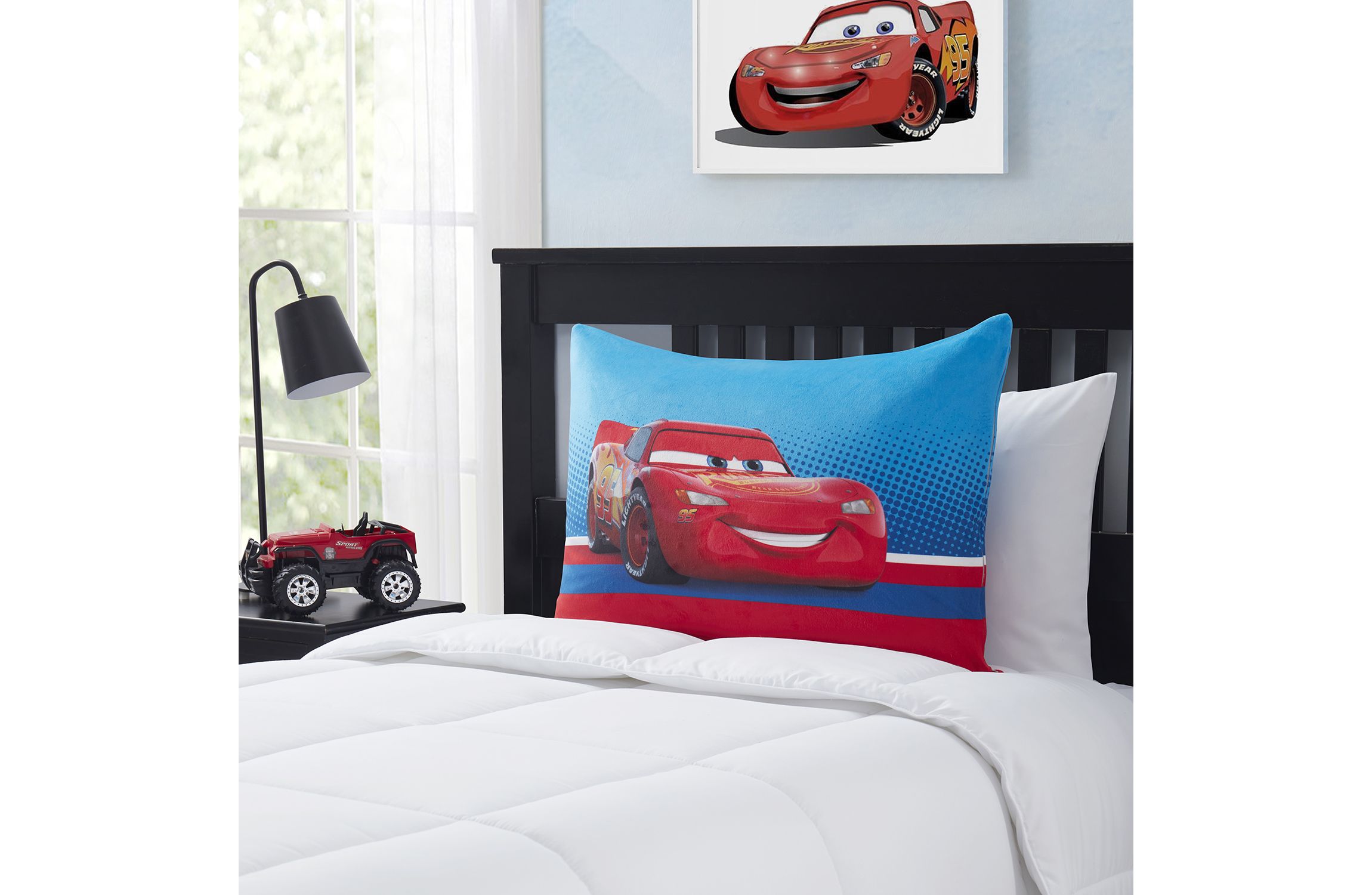 Cars Lightning McQueen Reversible 20" x 26" Bed Pillow
