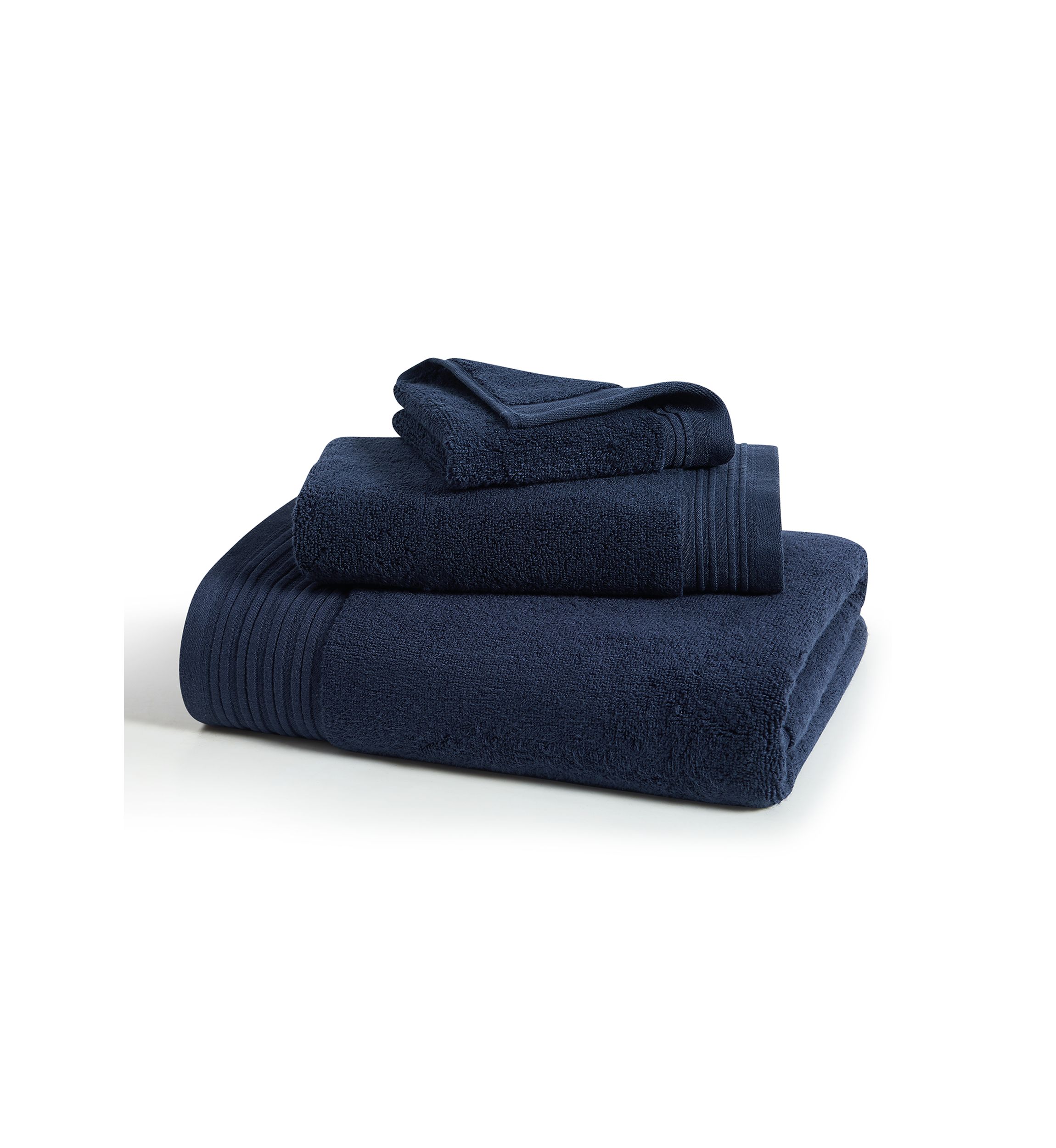 Scalloped Pleated Towel Collection