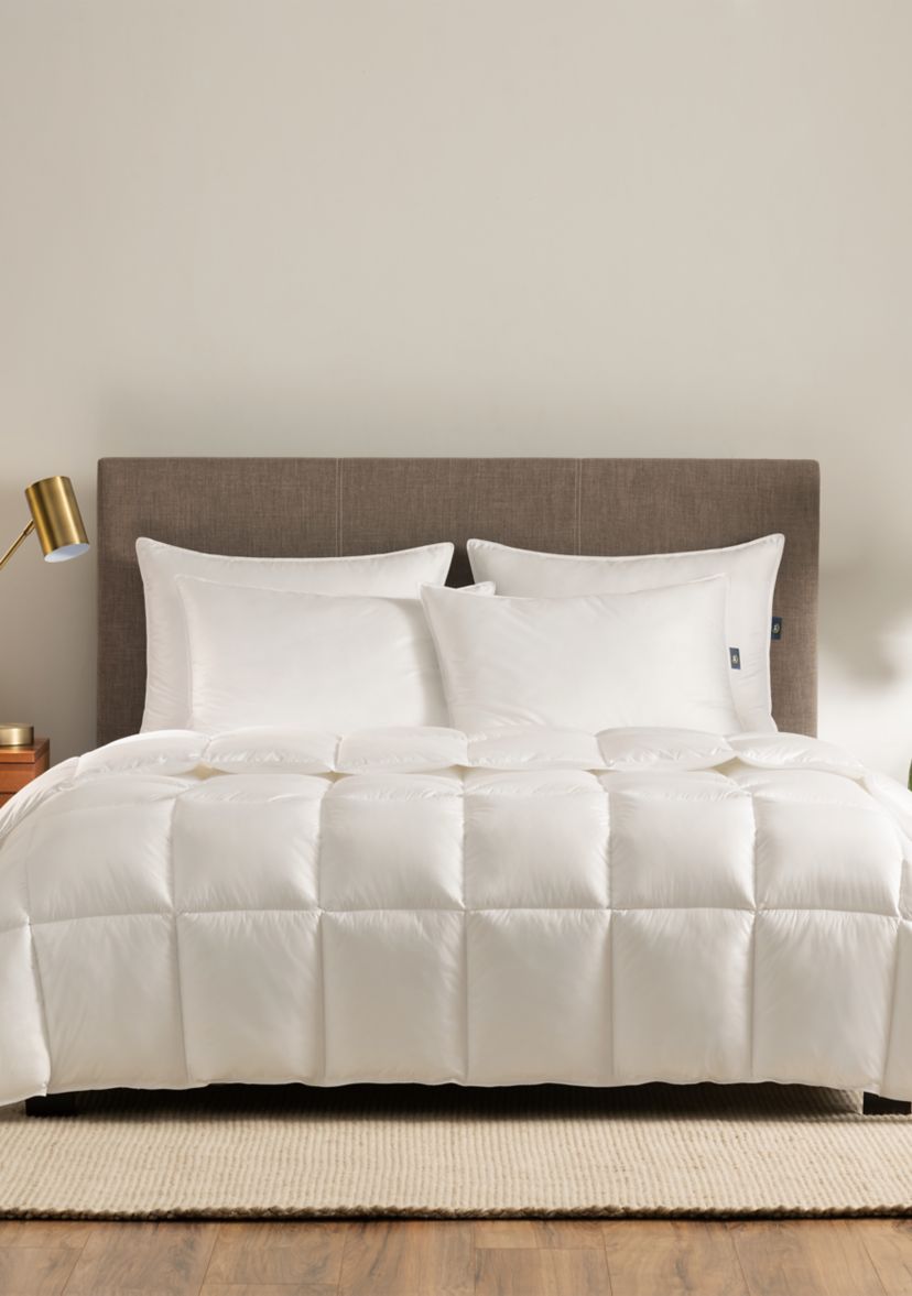 Down Illusion Antimicrobial Down Alternative Lightweight Comforter