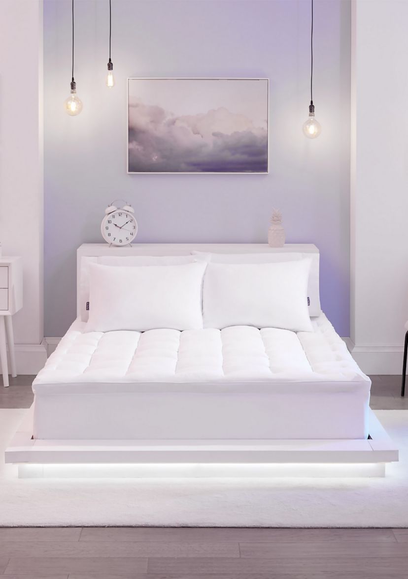 Online Assortment 300 Thread Count Mattress Topper