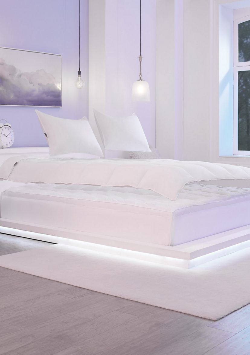 Online Assortment 300 Thread Count Mattress Topper