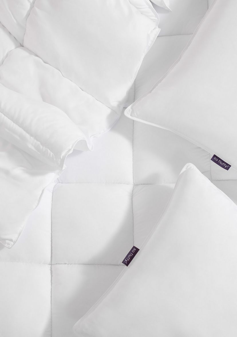 230 Thread Count Feather Pillow - 2 Pack