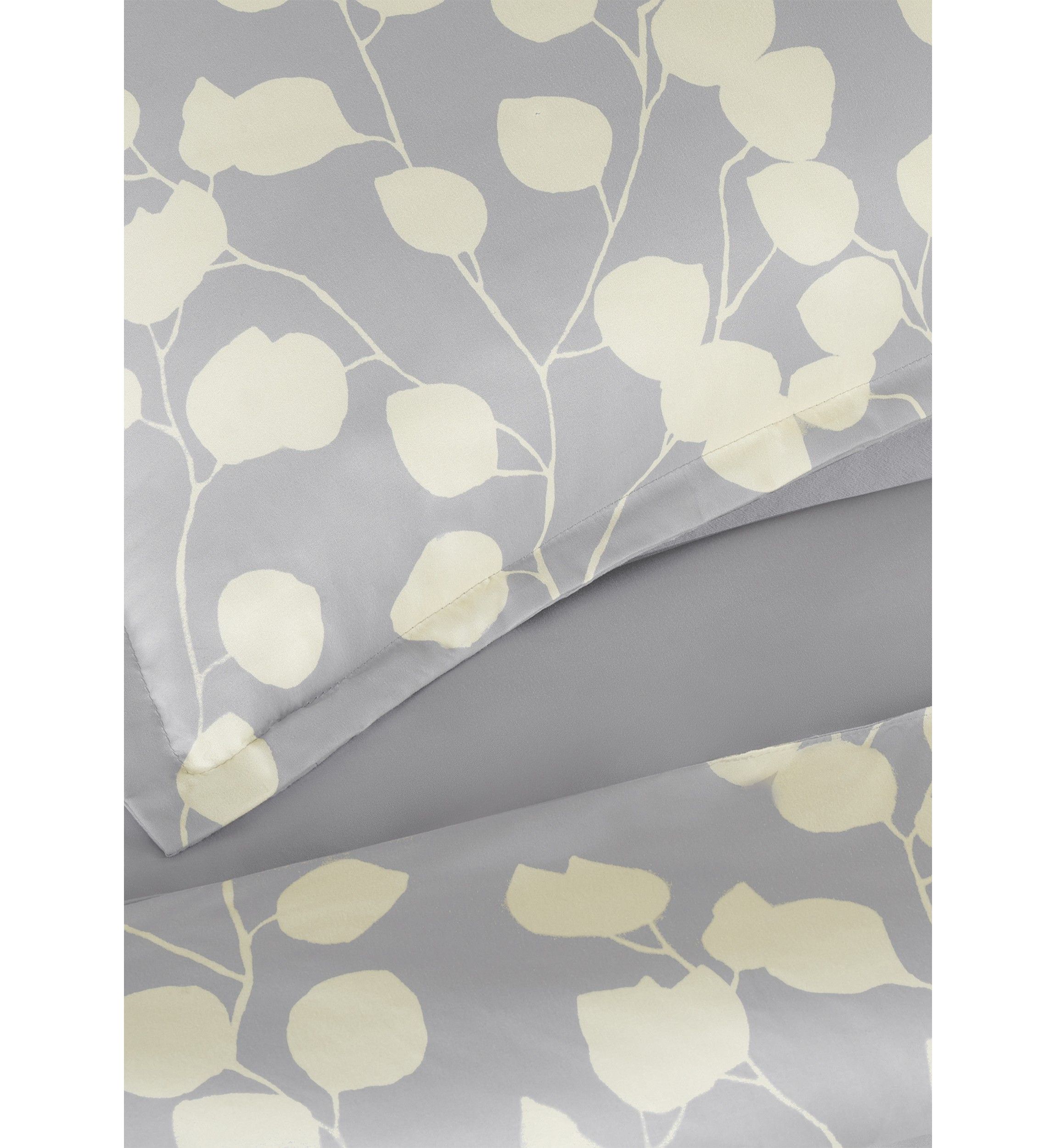 Simply Clean Ellen Botanical Leaf Antimicrobial Comforter Set