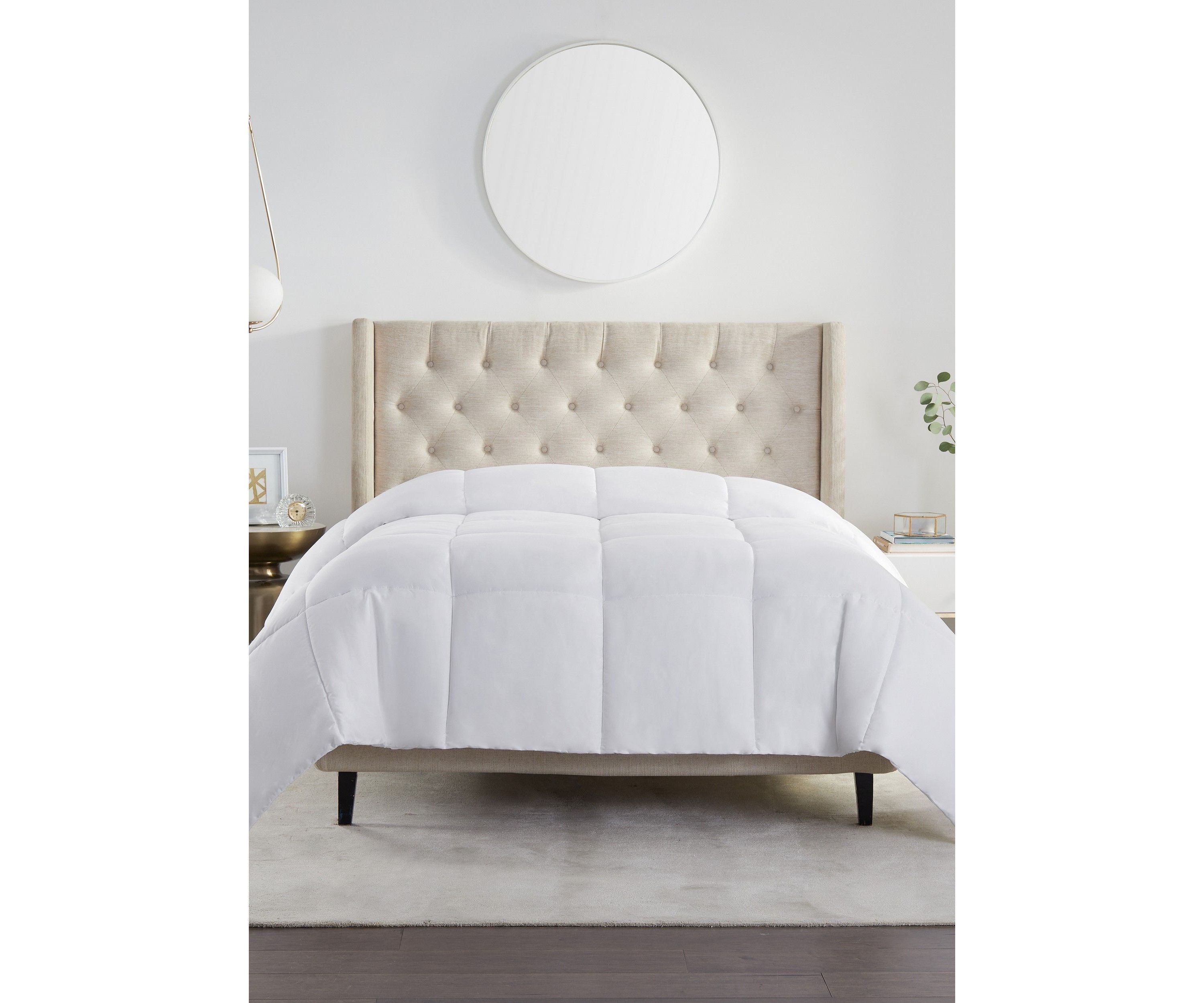 Simply Clean Antimicrobial Down Alternative Comforter