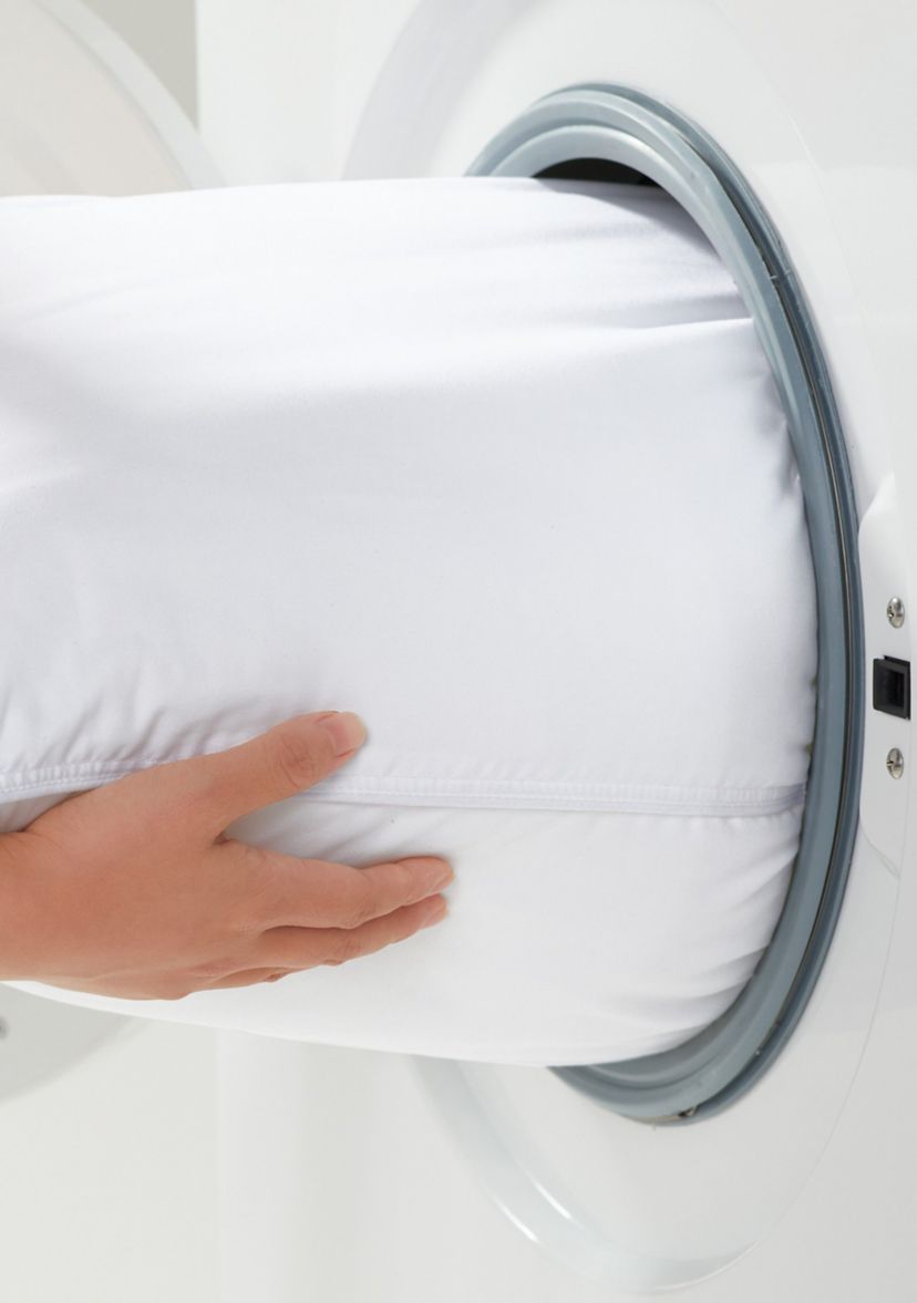 Simply Clean Antimicrobial Soft/Medium Pillow Pair