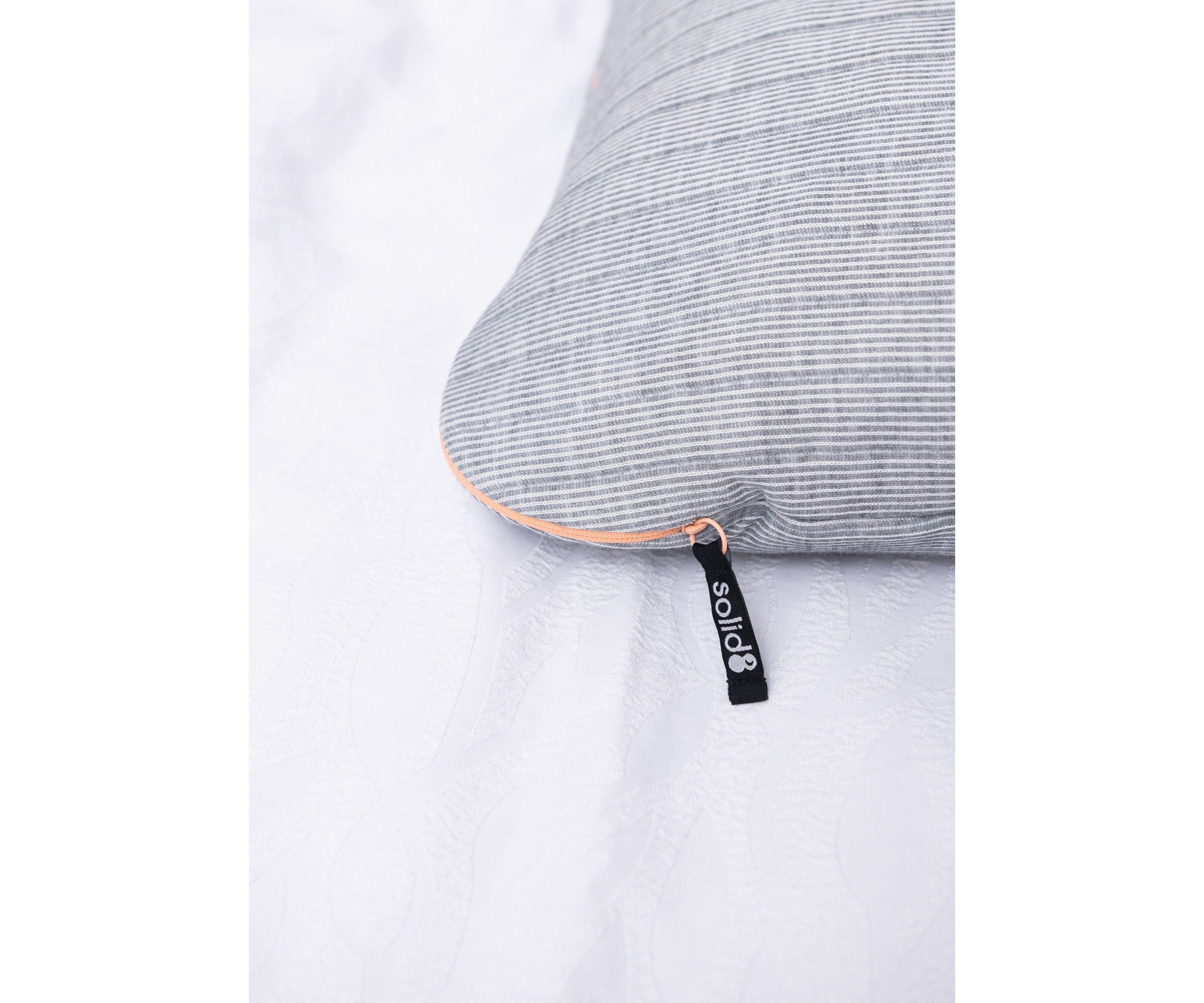 ARCTIC TOUCH DOWN ALTERNATIVE PILLOW