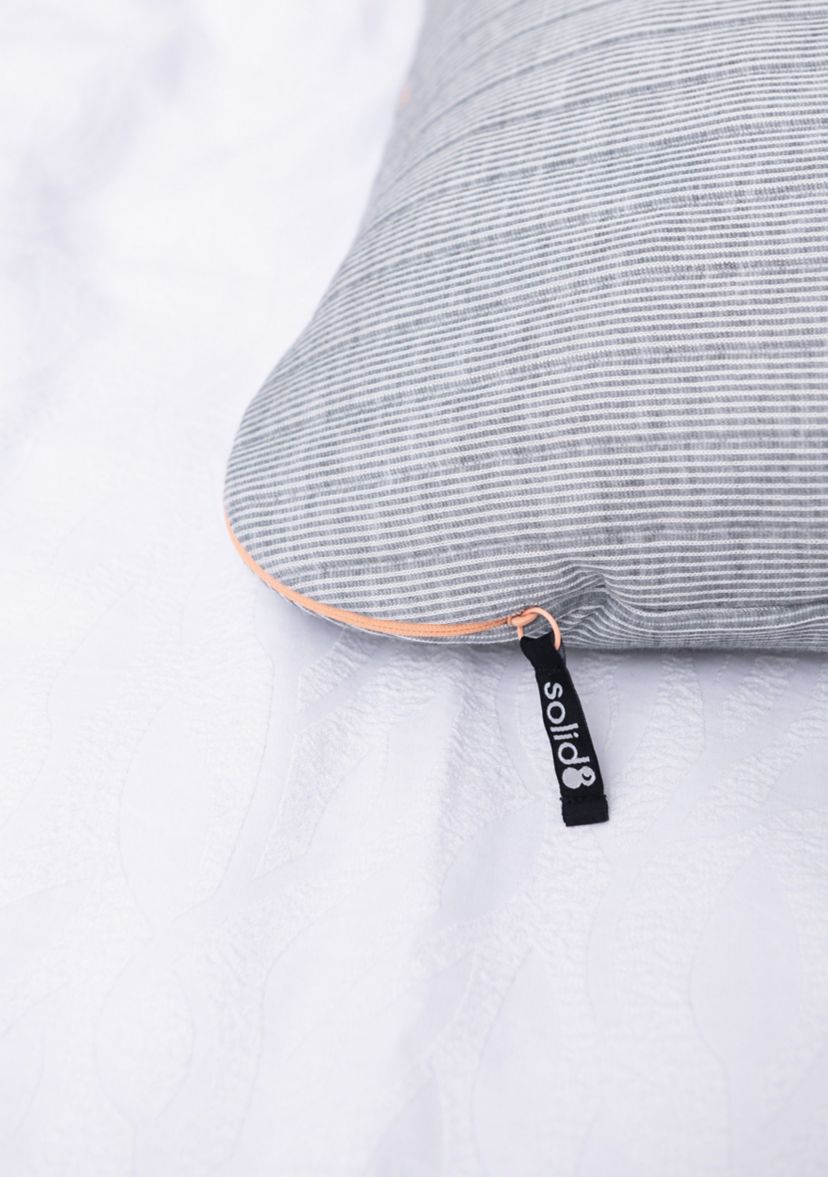 ARCTIC TOUCH DOWN ALTERNATIVE PILLOW