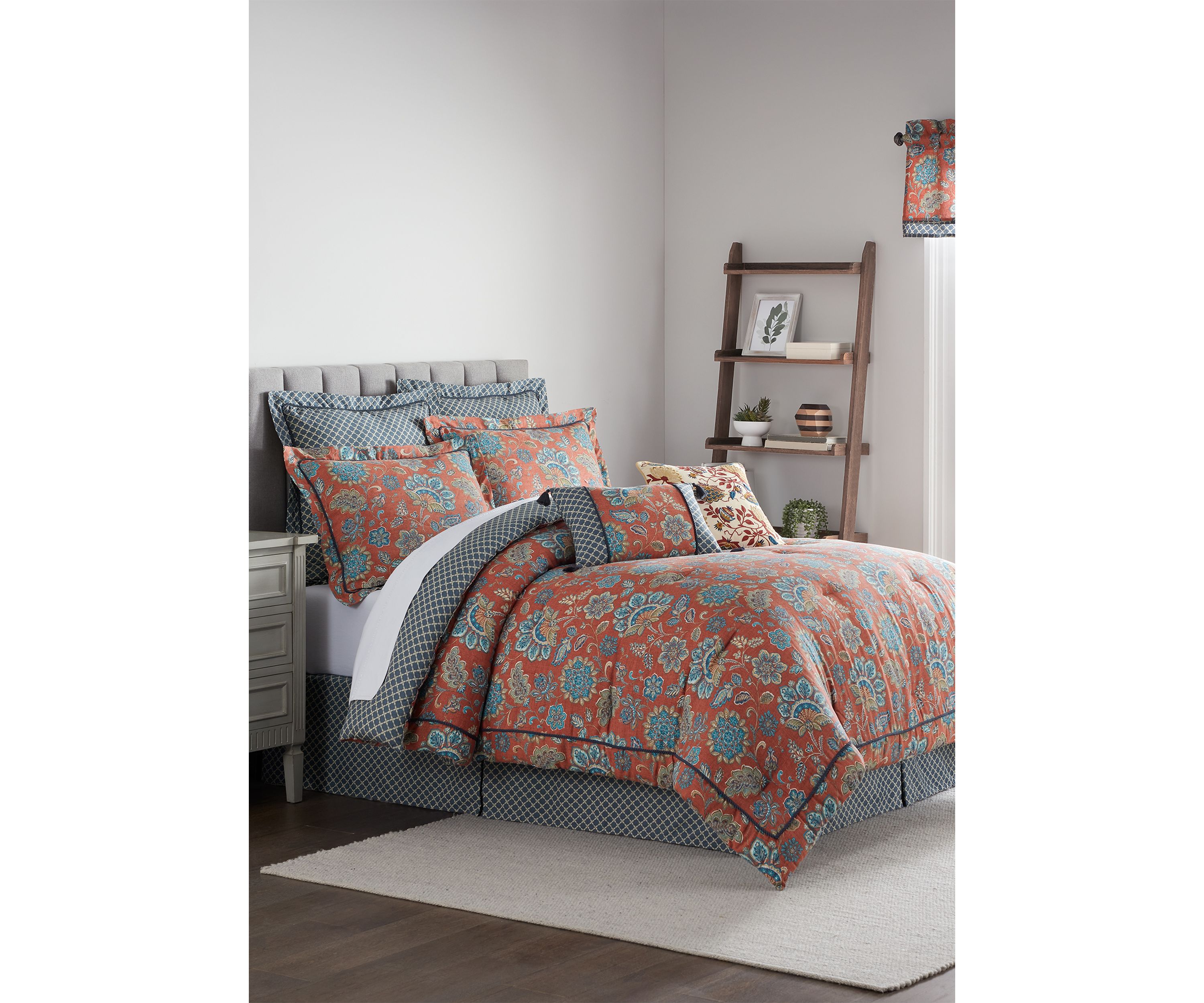 Emina F/Q Comforter Set