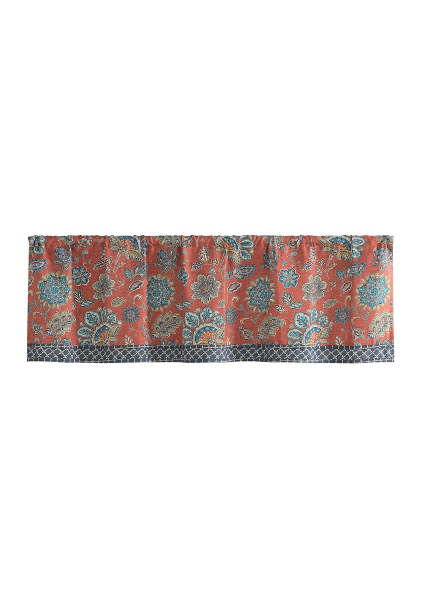 Emina Valance