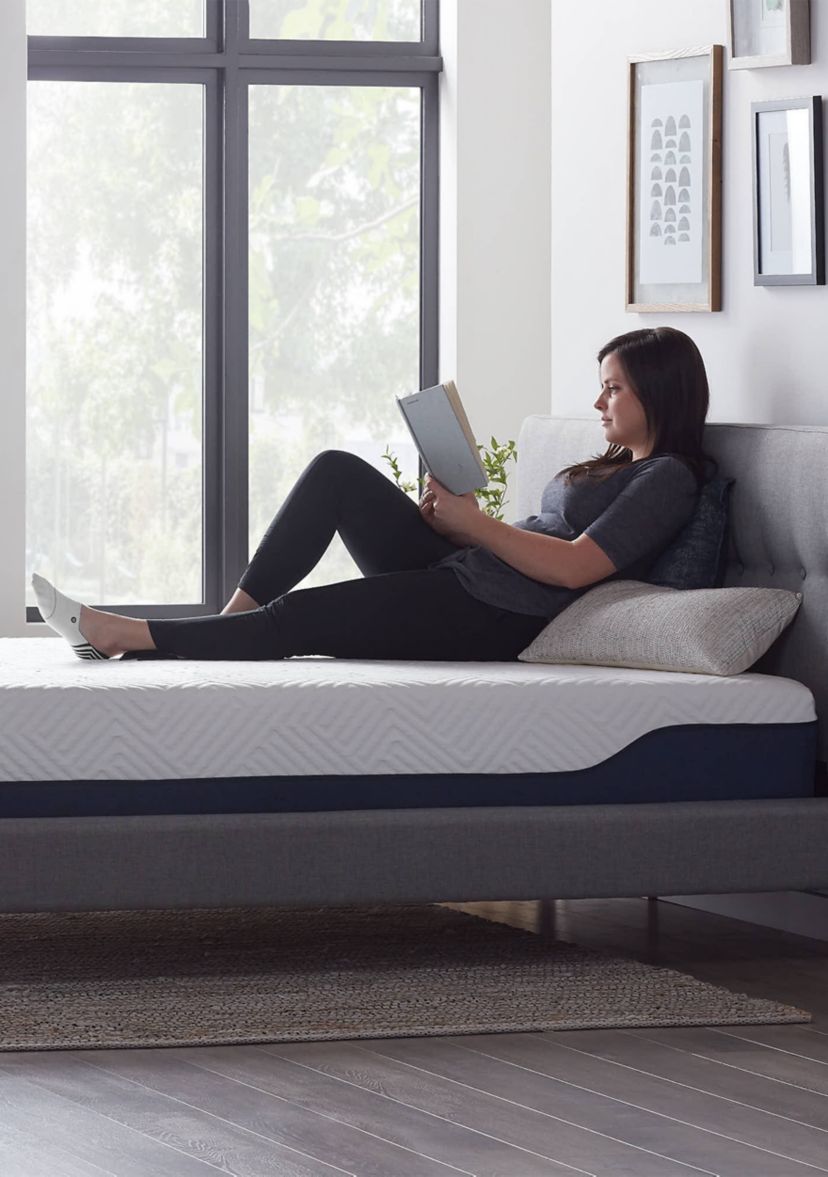 Dream Collection 10 Inch Gel & Aloe Vera Hybrid Mattress