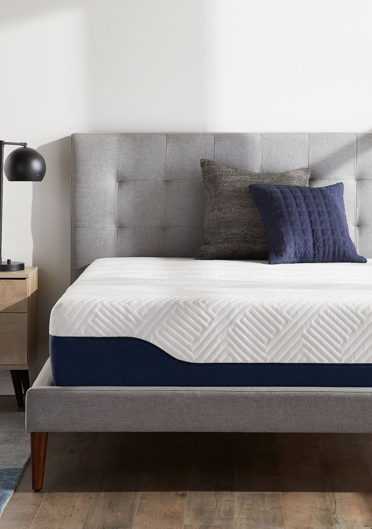 Dream Collection 12 in Gel & Aloe Vera Hybrid Mattress