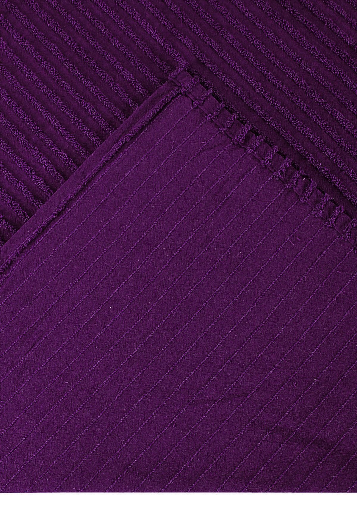 Jullian Collection Bold Stripes Design 100% Cotton Tufted Unique Luxurious Bedspread