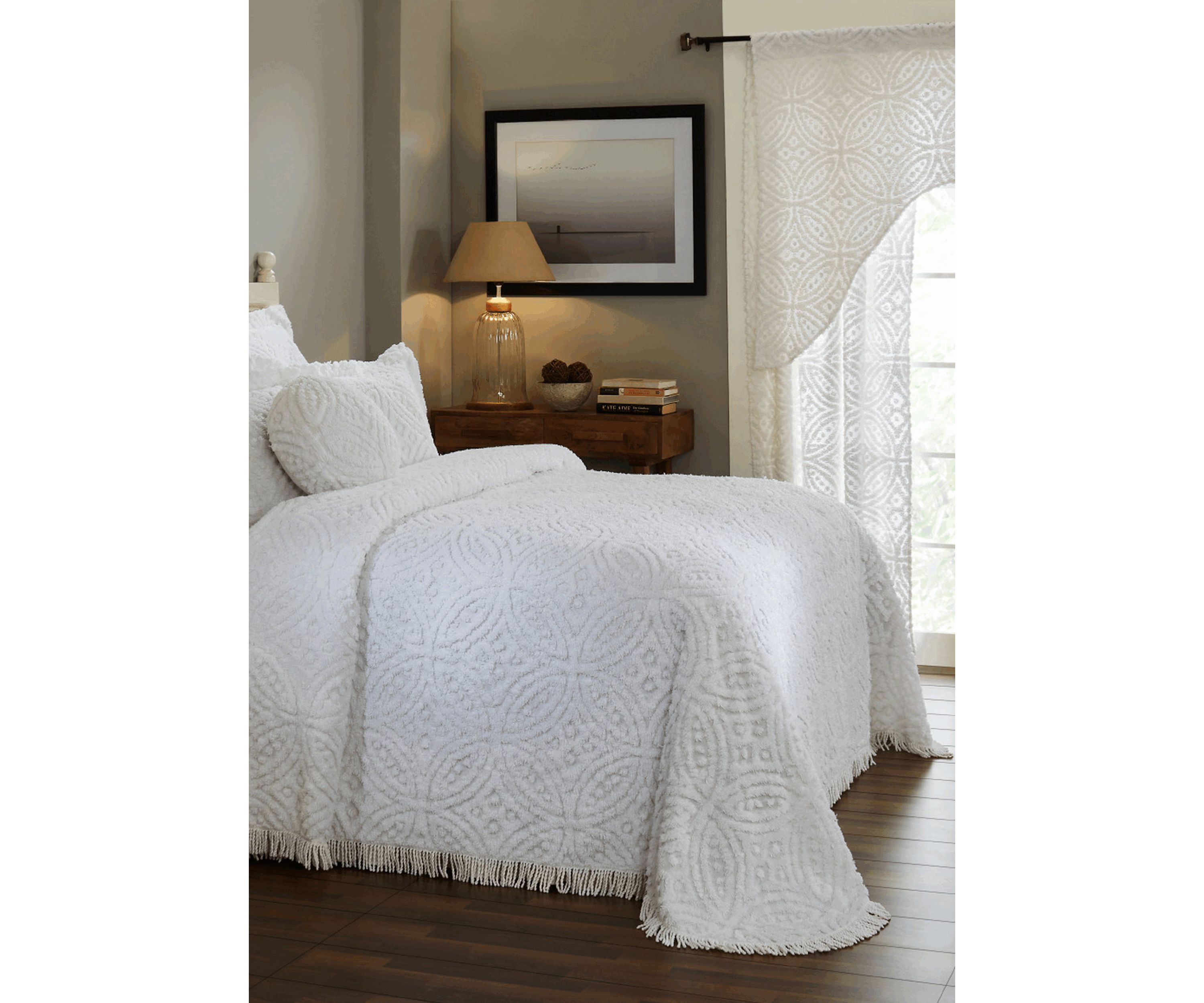 Wedding Ring Collection Loop Design 100% Cotton Tufted Unique Luxurious Machine Bedspread