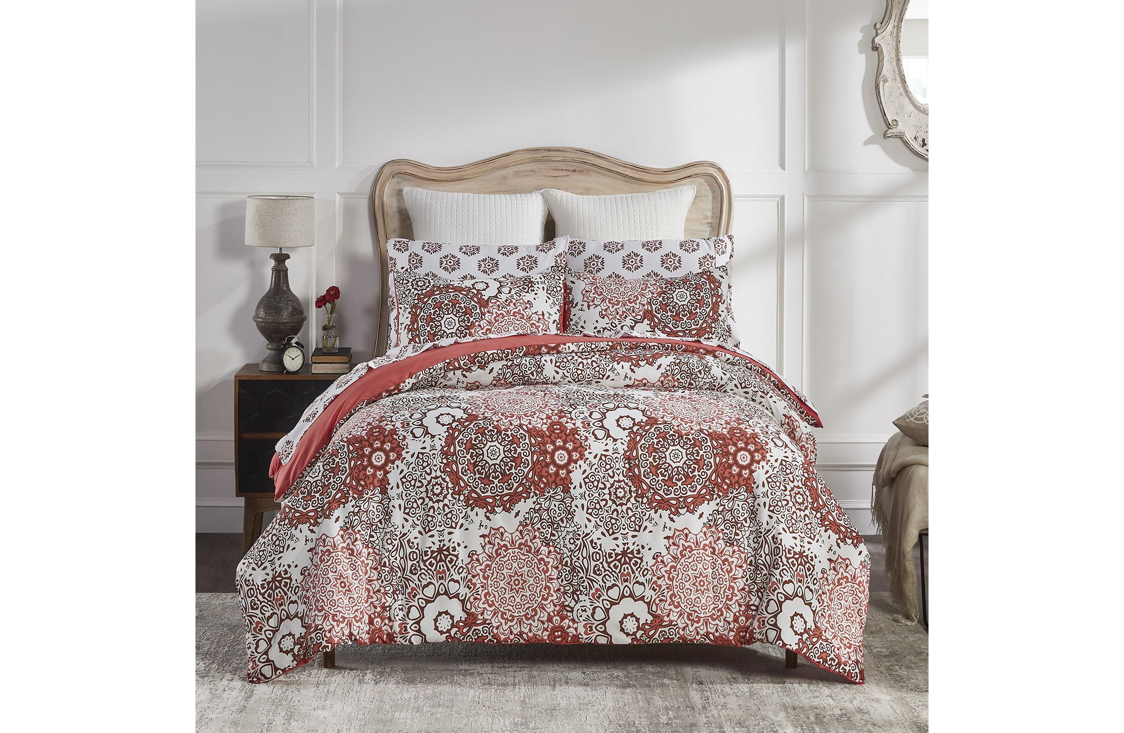 Lyla Collection 7 PC Set (104" x 90" | 20" x 36" | 102" X 105" / 78" X 80" + 14" / 20" X 40") in Red