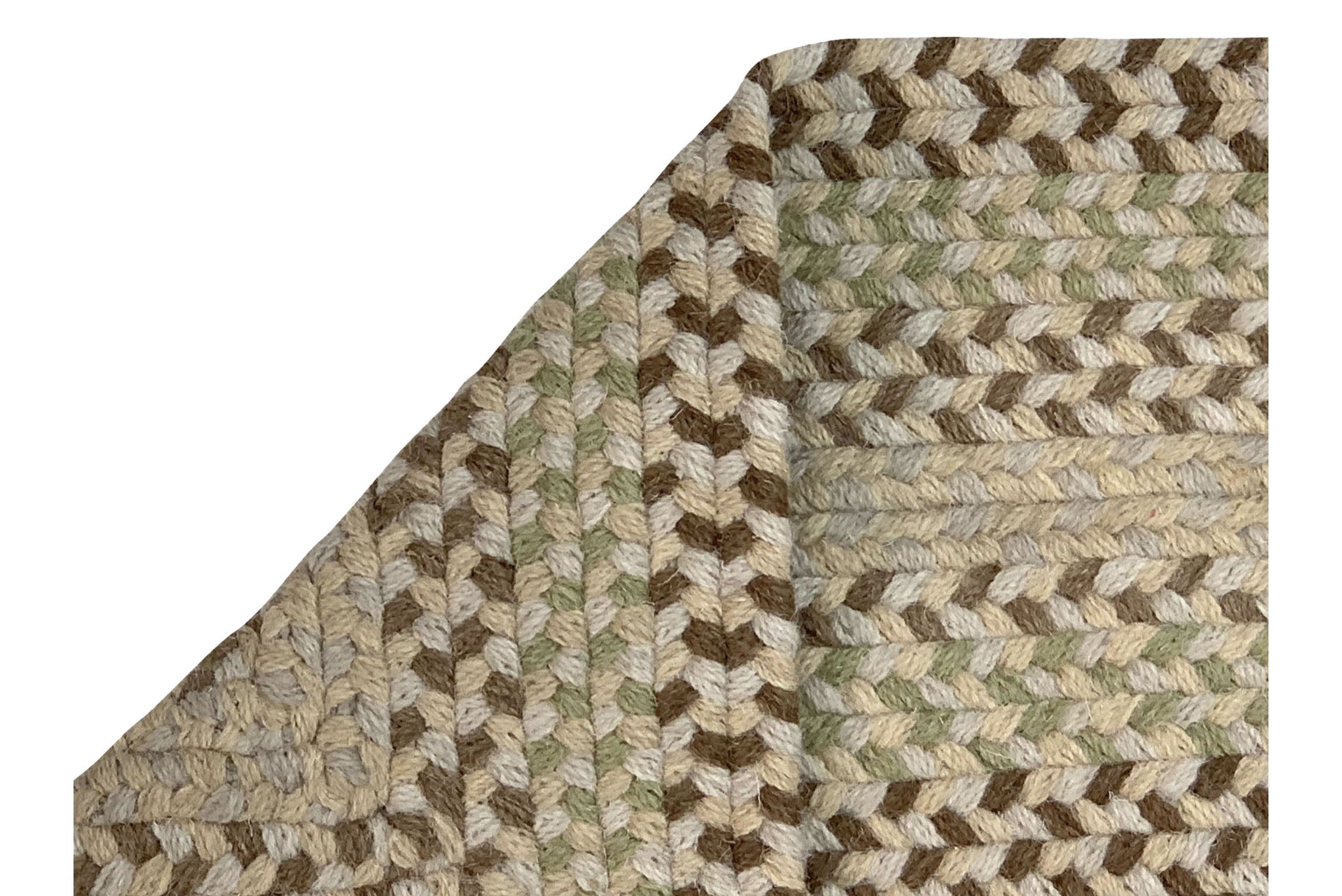 Better Trends Woodbridge Oval Collection 100% Wool Braided Rug