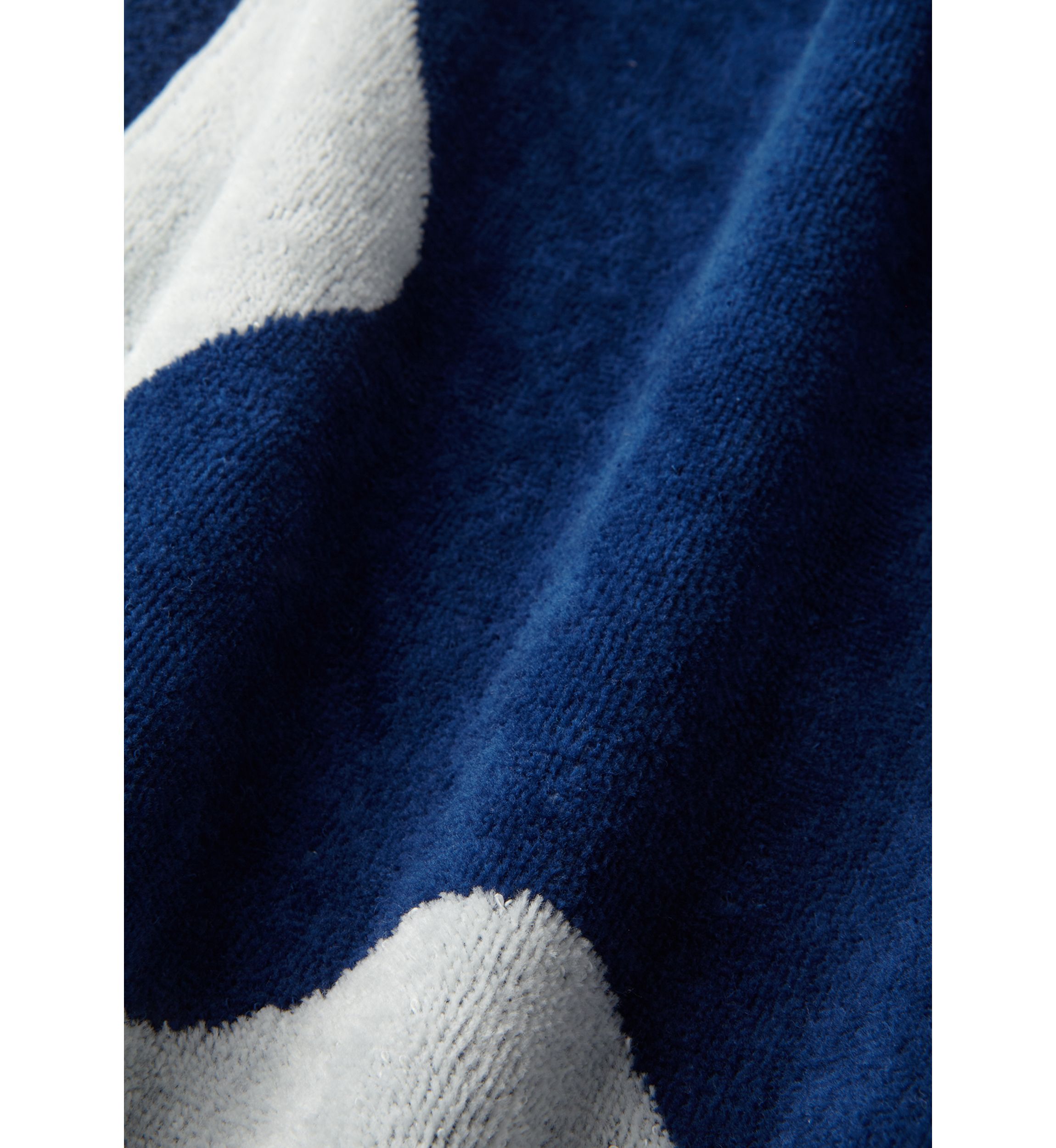 Scallop Two-Tone Beach/Pool Towel