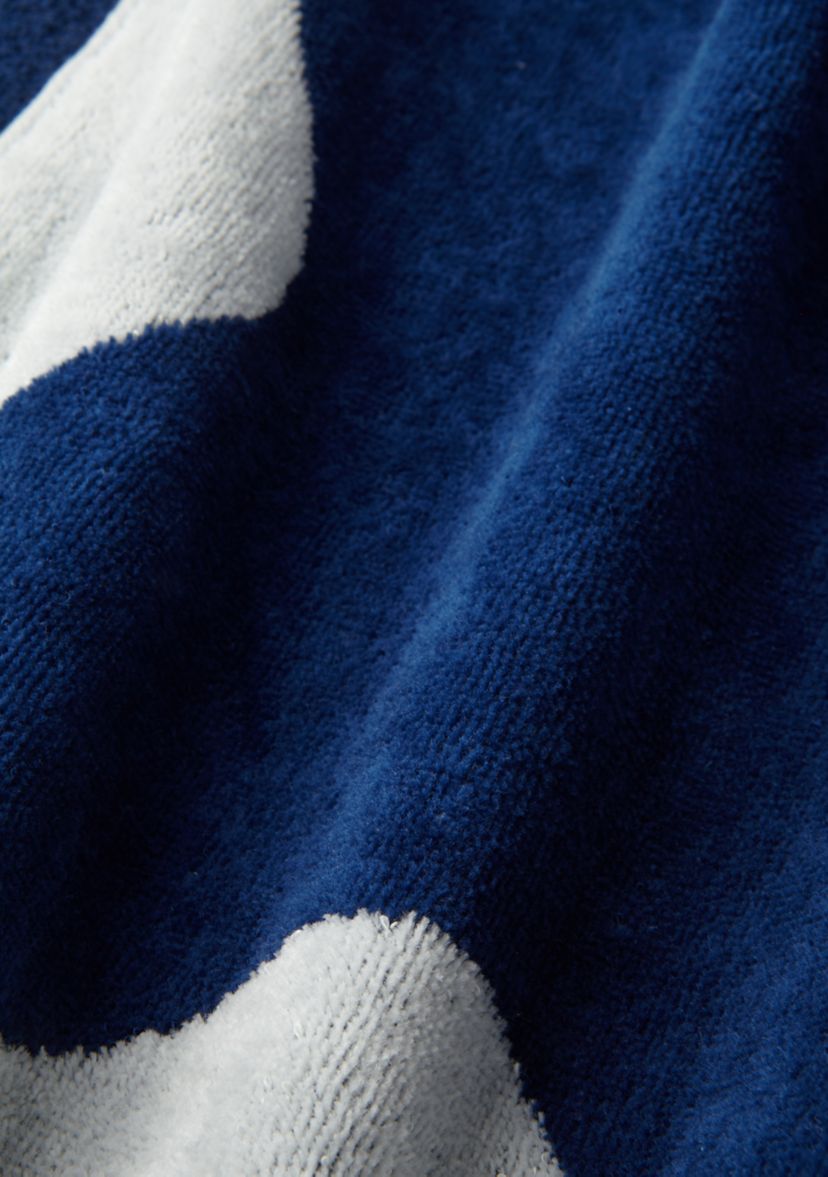 Scallop Two-Tone Beach/Pool Towel