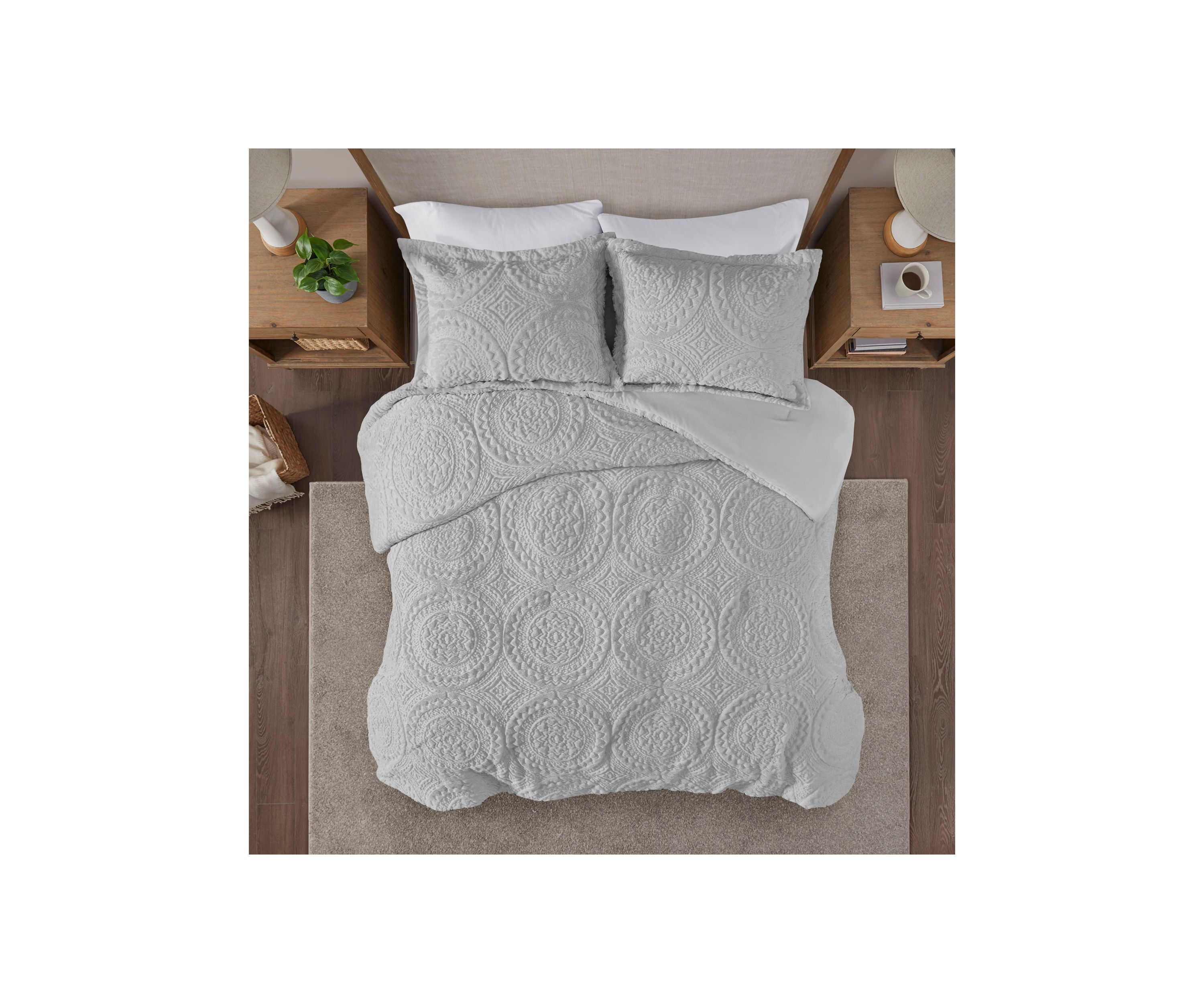 Arya Medallion Ultra Plush Comforter Mini Set