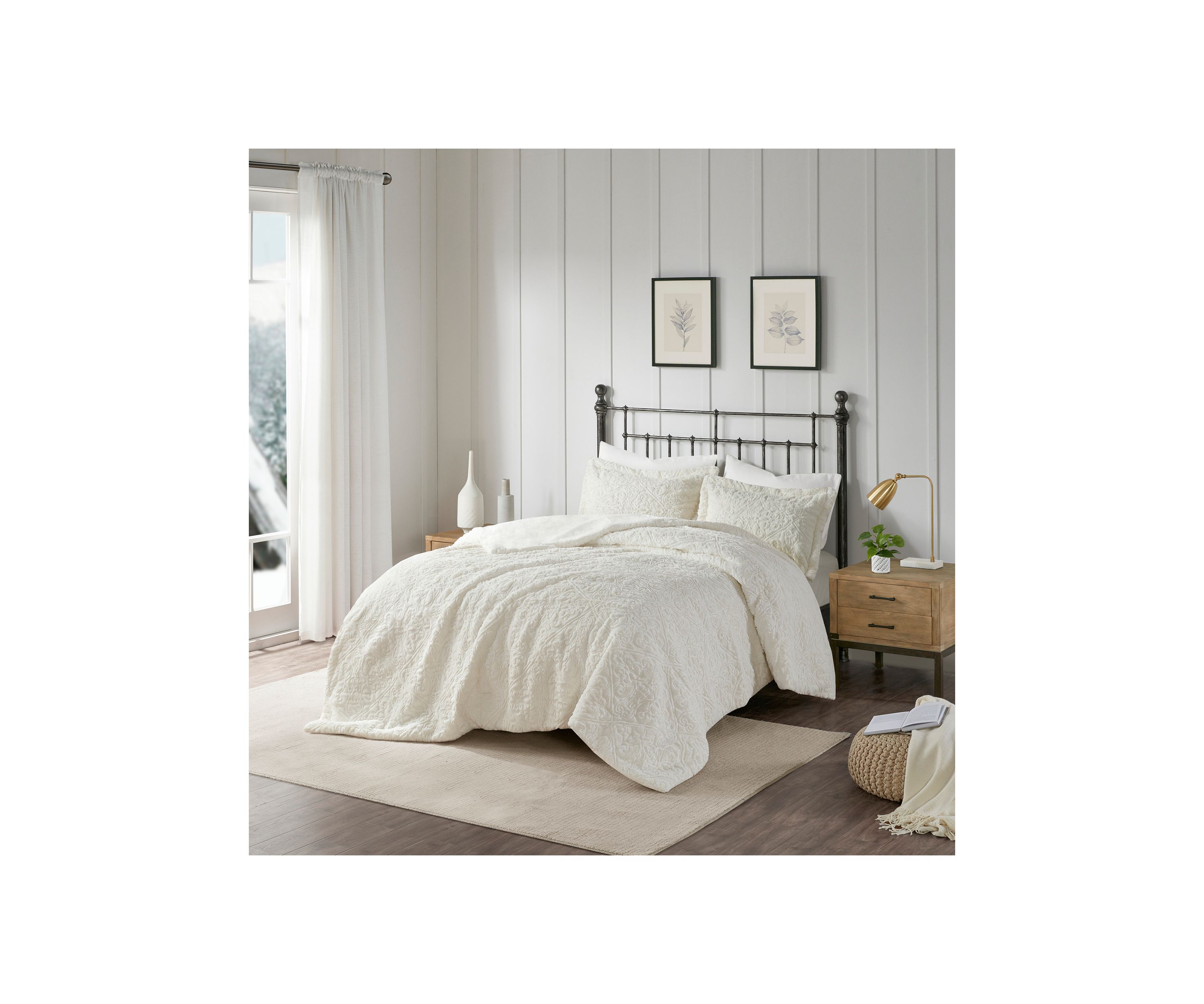 Bismarck Ultra Plush Comforter Mini Set