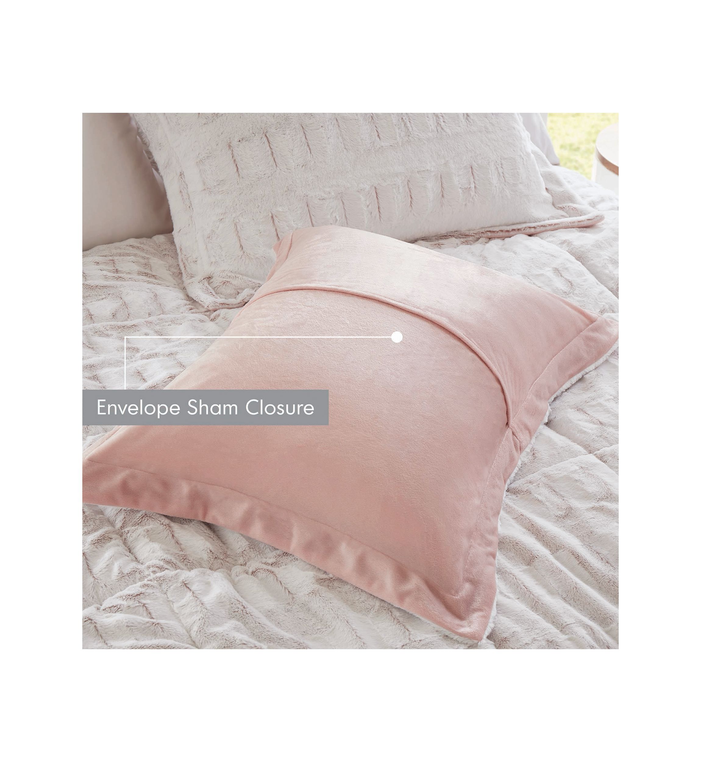 Gia Back Print Long Fur Comforter Mini Set