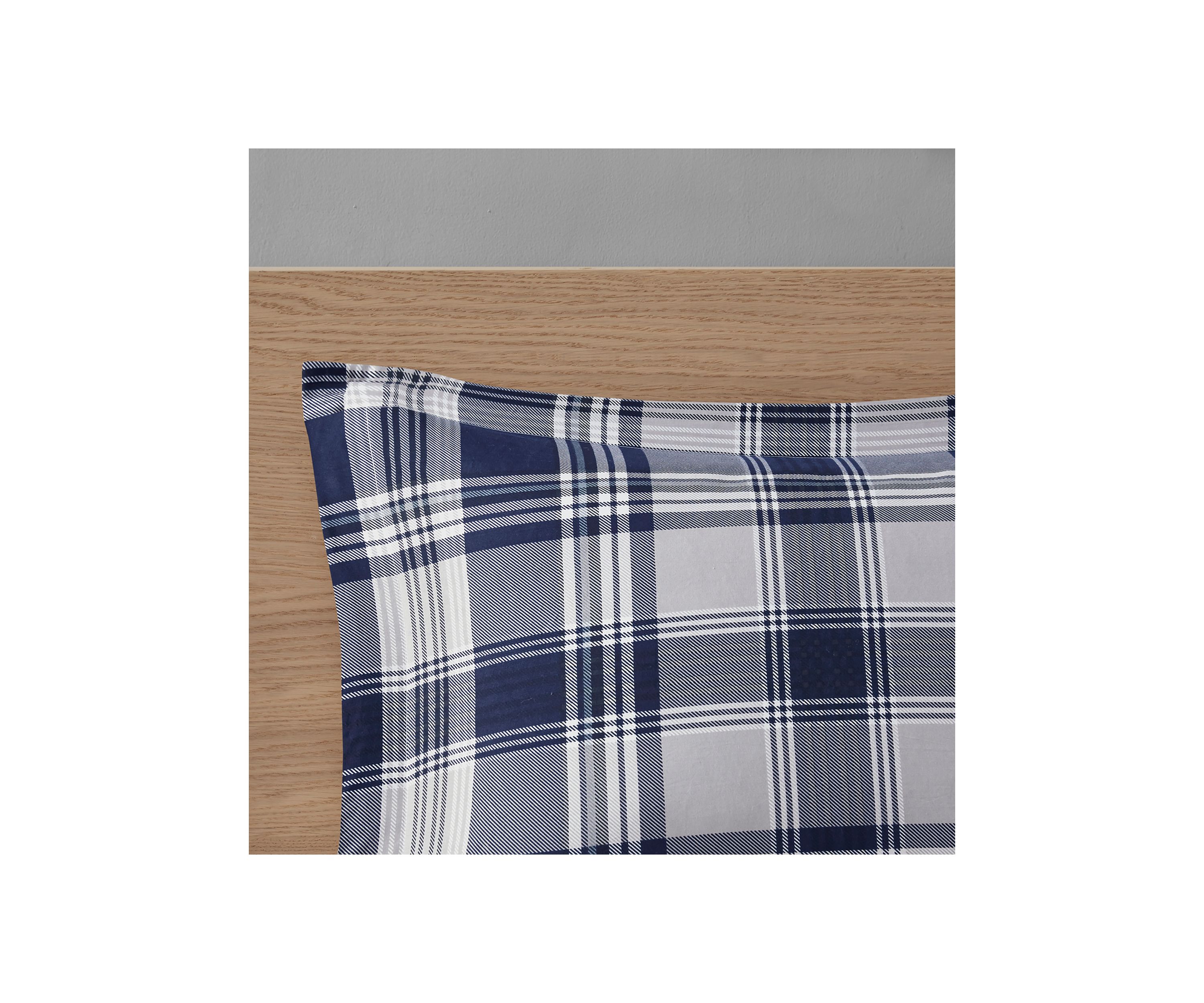 Patrick Reversible Comforter Set with Bed Sheets