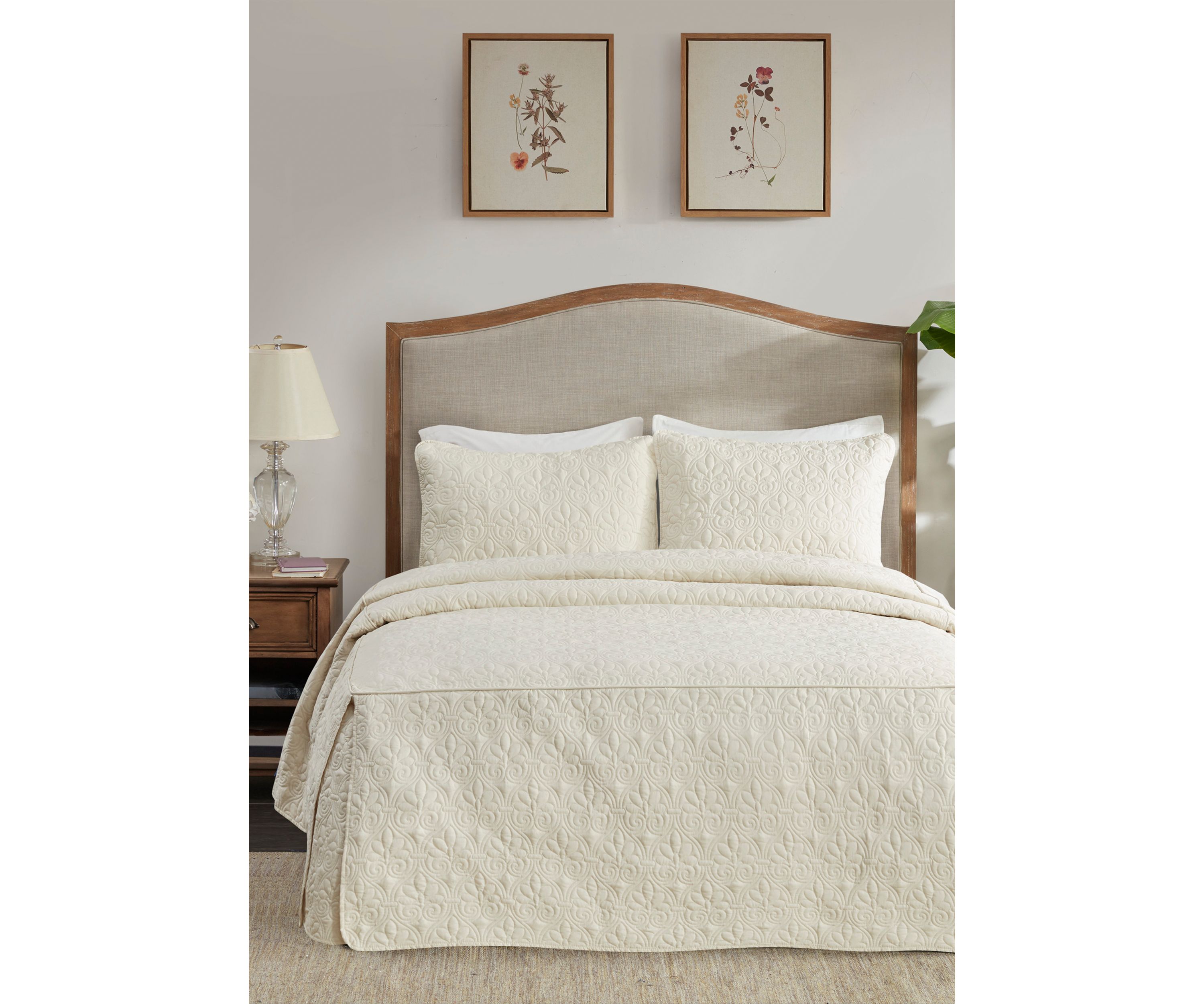 Quebec 3 Piece Fitted Bedspread Set