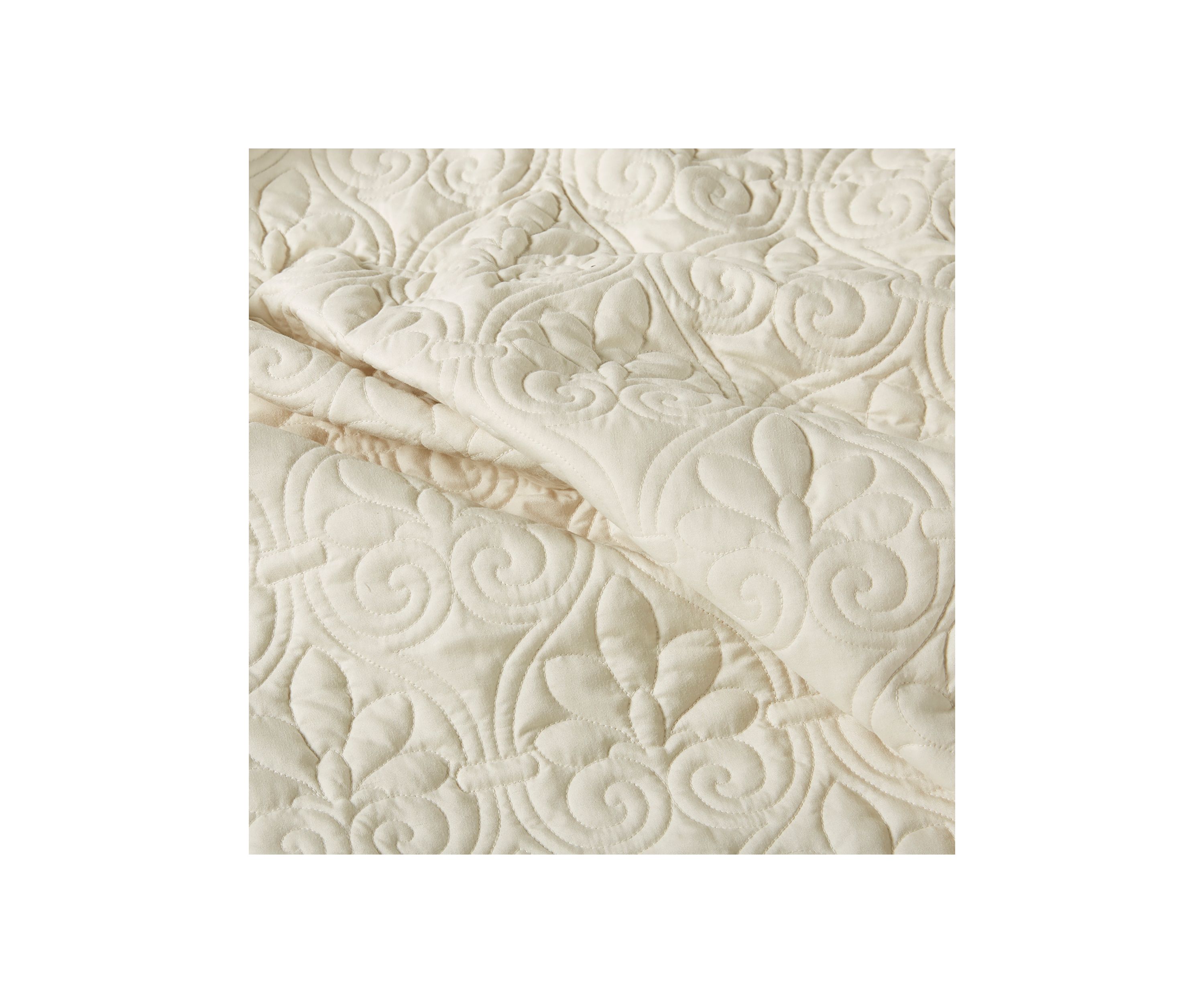Quebec 3 Piece Fitted Bedspread Set